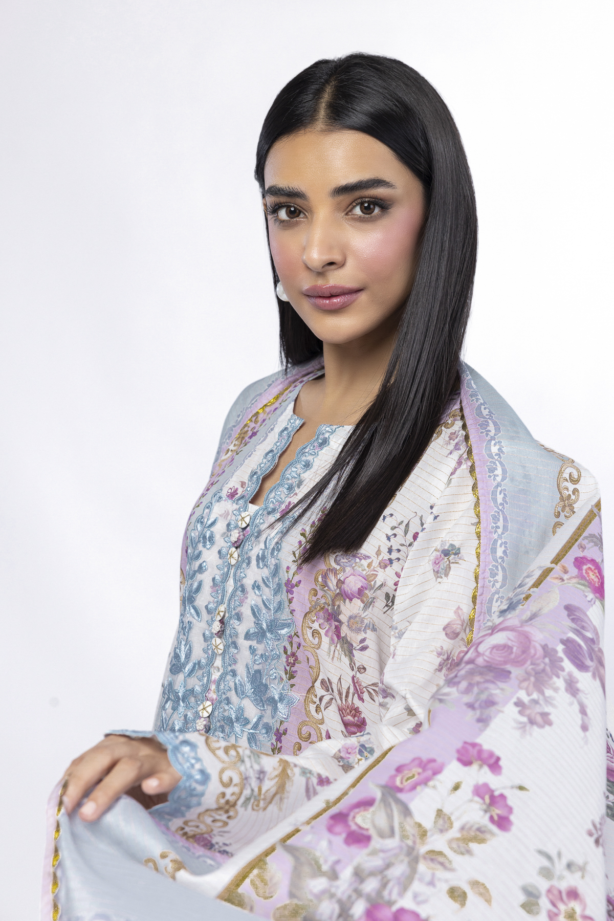 Embroidered Messuri Fabrics 3 Piece - CA02A-VG