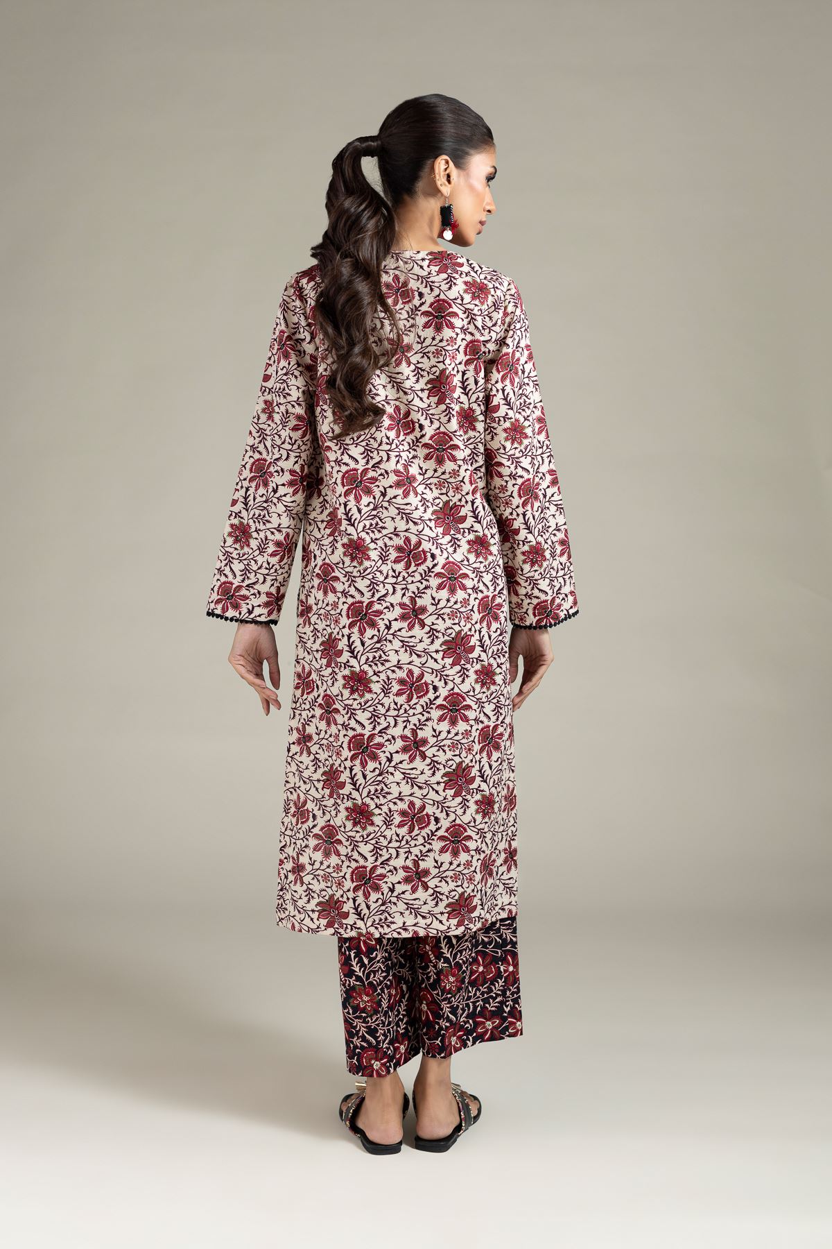 Printed Khaddar Kurta - 25-10-12E9-02TA-VG
