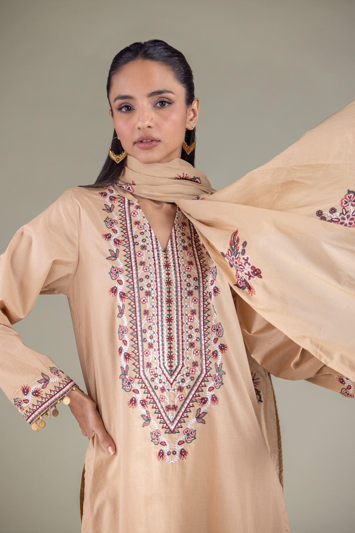 Embroidered Lawn Floral Draped Dupatta - 1-26-112-A-D-VG