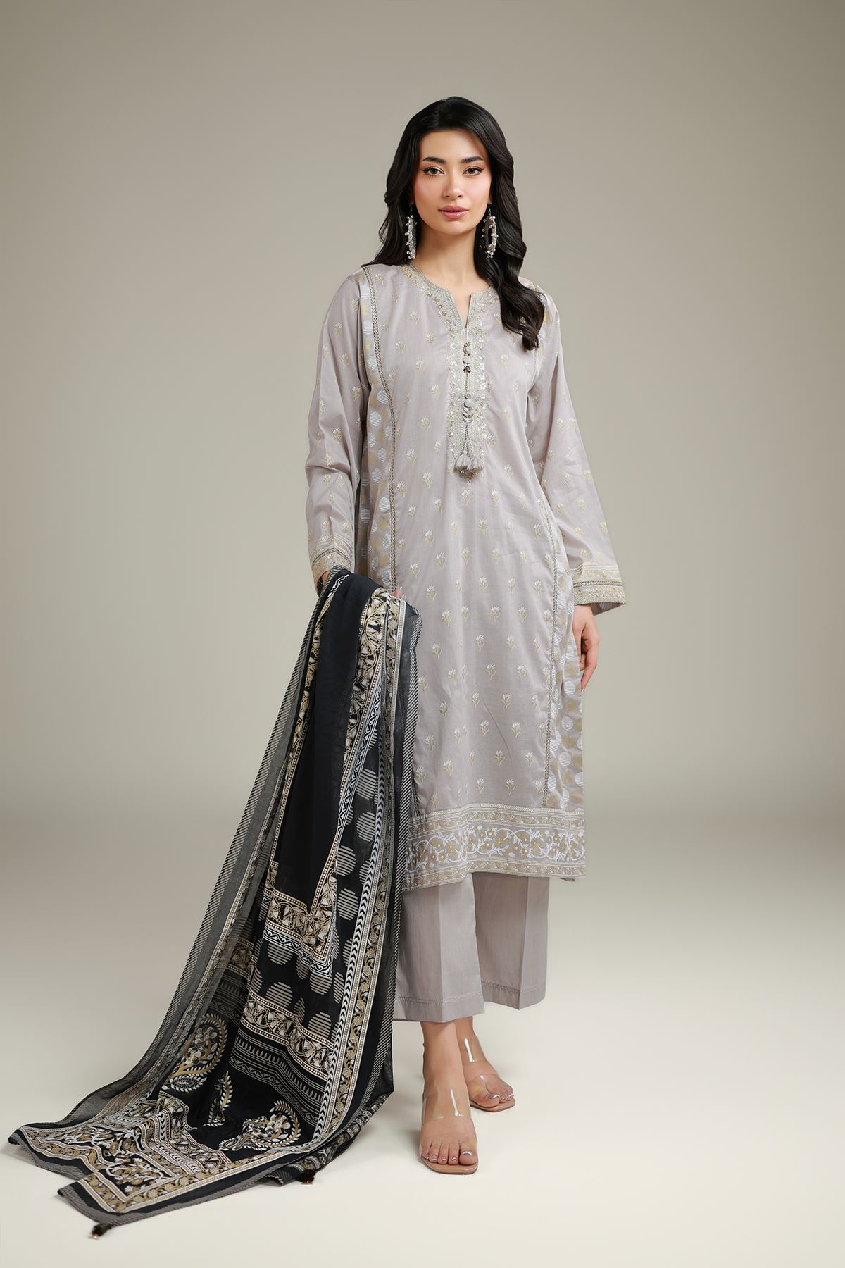 Embroidered Lawn 3-Piece Tailored Lawn - T-A22-26-213FF2-VG