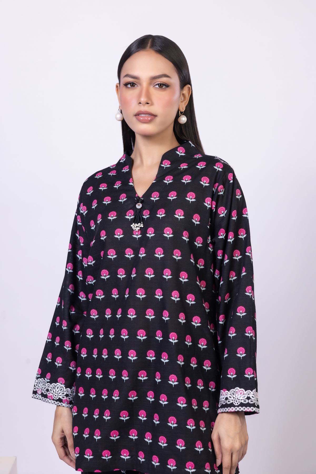 Embroidered Khaddar Kurta - 25-09-11E11-08TA-VG