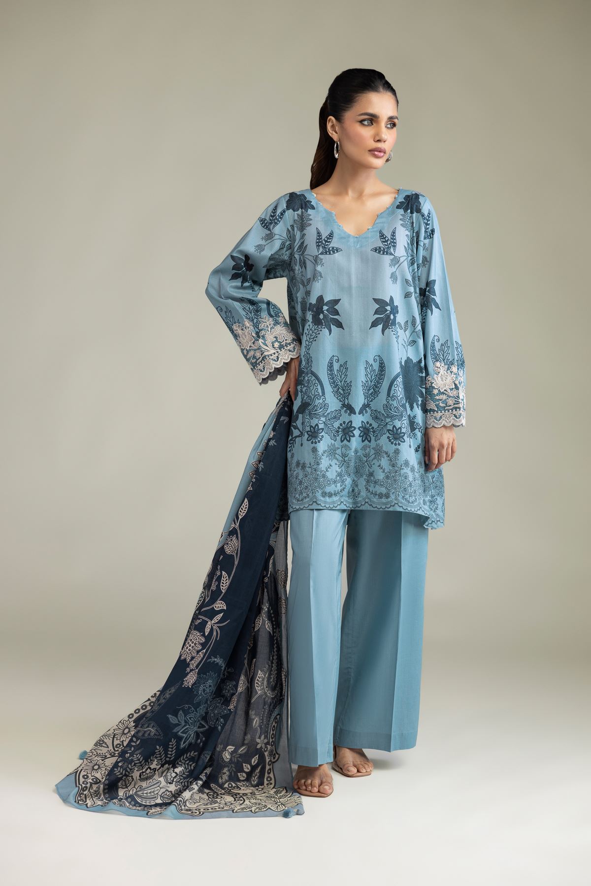 Embroidered Lawn Lawn Tailored 3-Piece - 1-26-102-A-F-VG