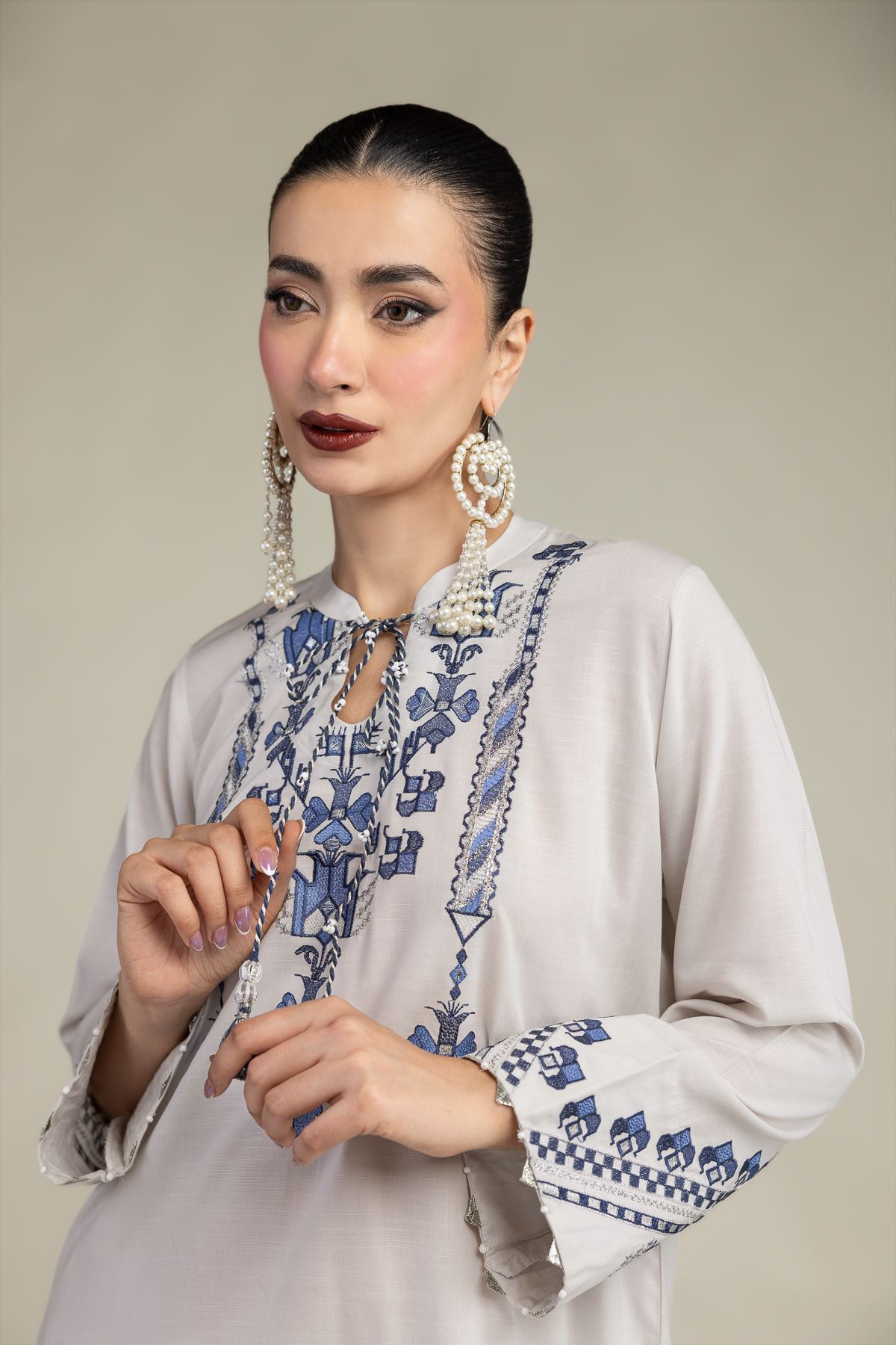 Embroidered Raw Silk Raw Silk Kurta - T-A11-26-118FI2-VG