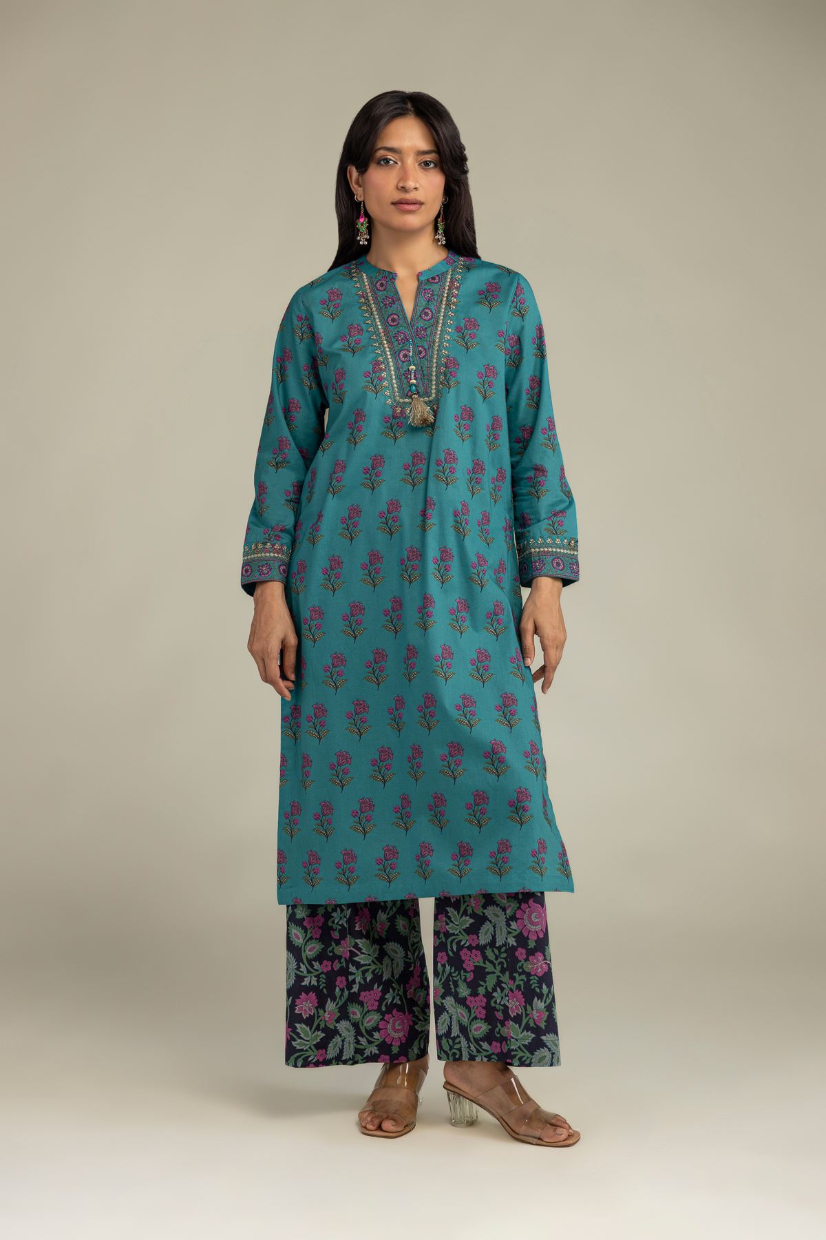 Embroidered Cambric Floral Cambric Kurta - 8-26-303-A-C1-VG