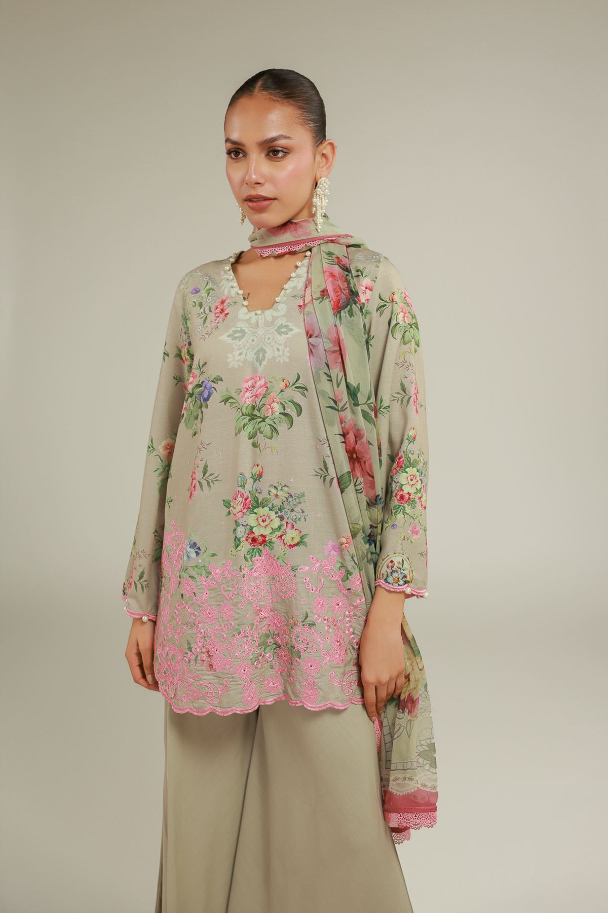 Embroidered Chiffon Floral Lace-Up Dupatta - 2-26-101-A-H-VG