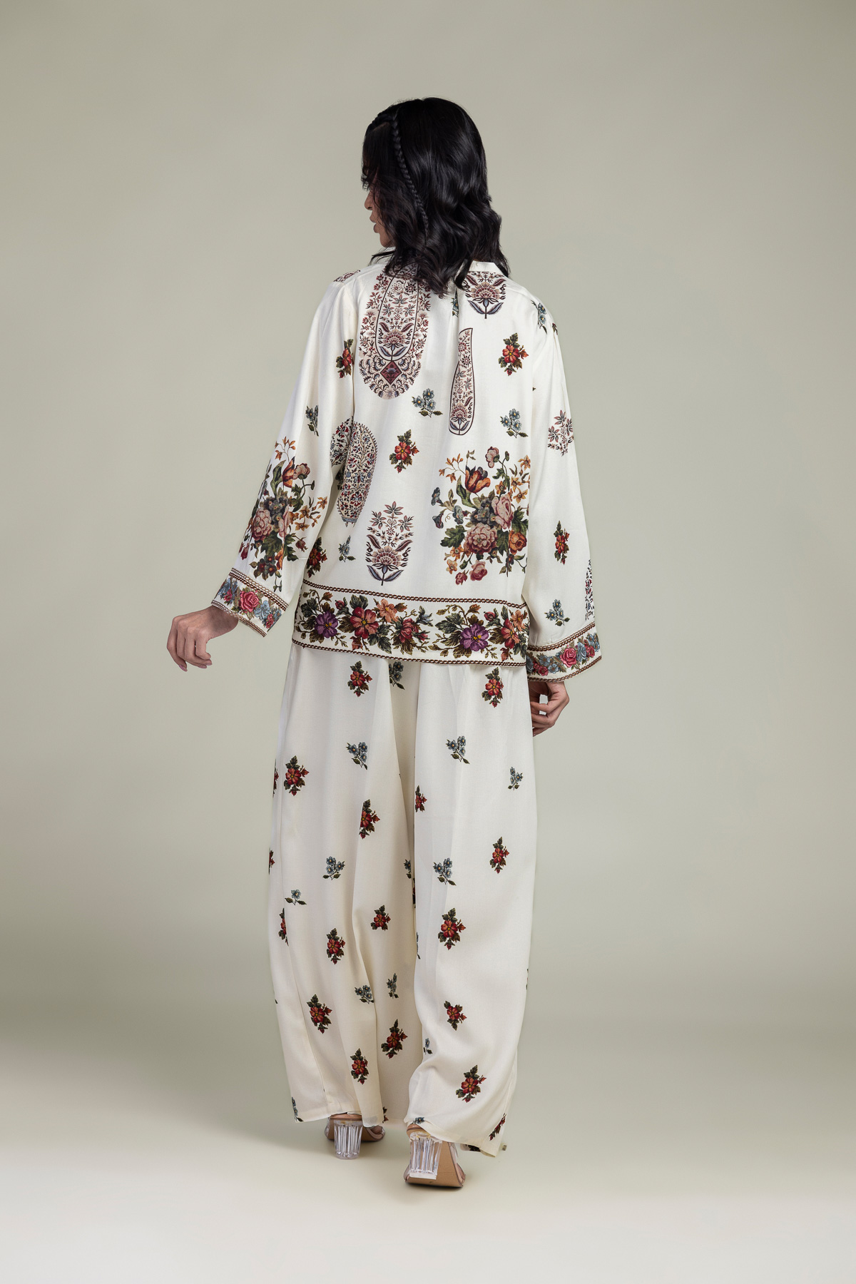 Embroidered Viscose Crepe Floral V-Neck Shirt - 1-26-229-B-F1-VG