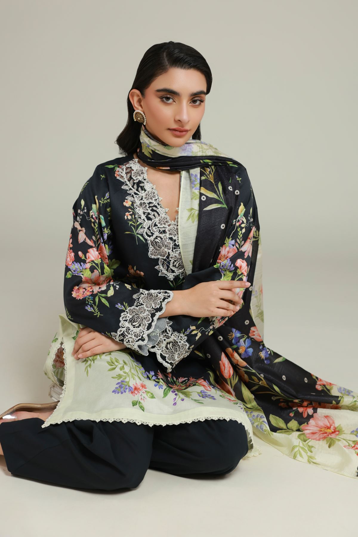 Printed Satin Tailored 3 Piece - T-A22-26-109FA1-VG
