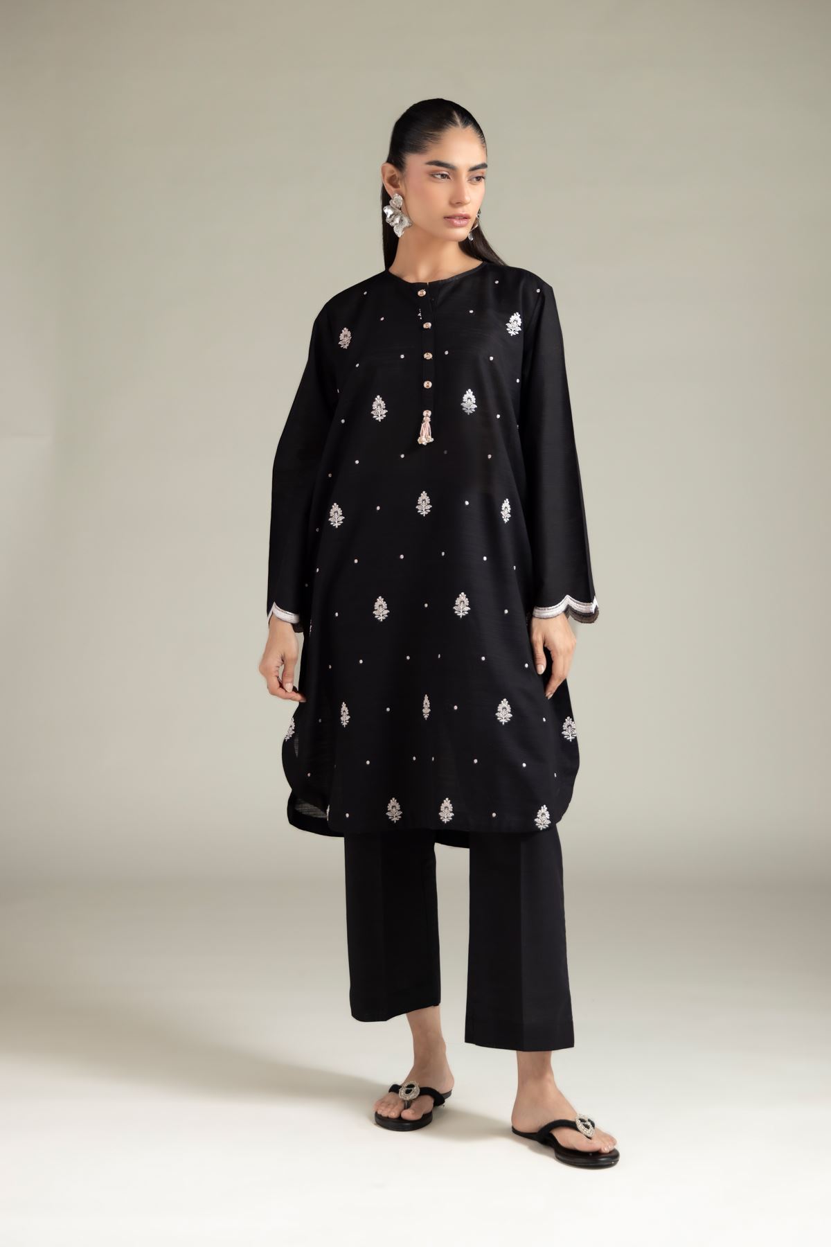 Embroidered Textured Cotton Pants - 1001921060