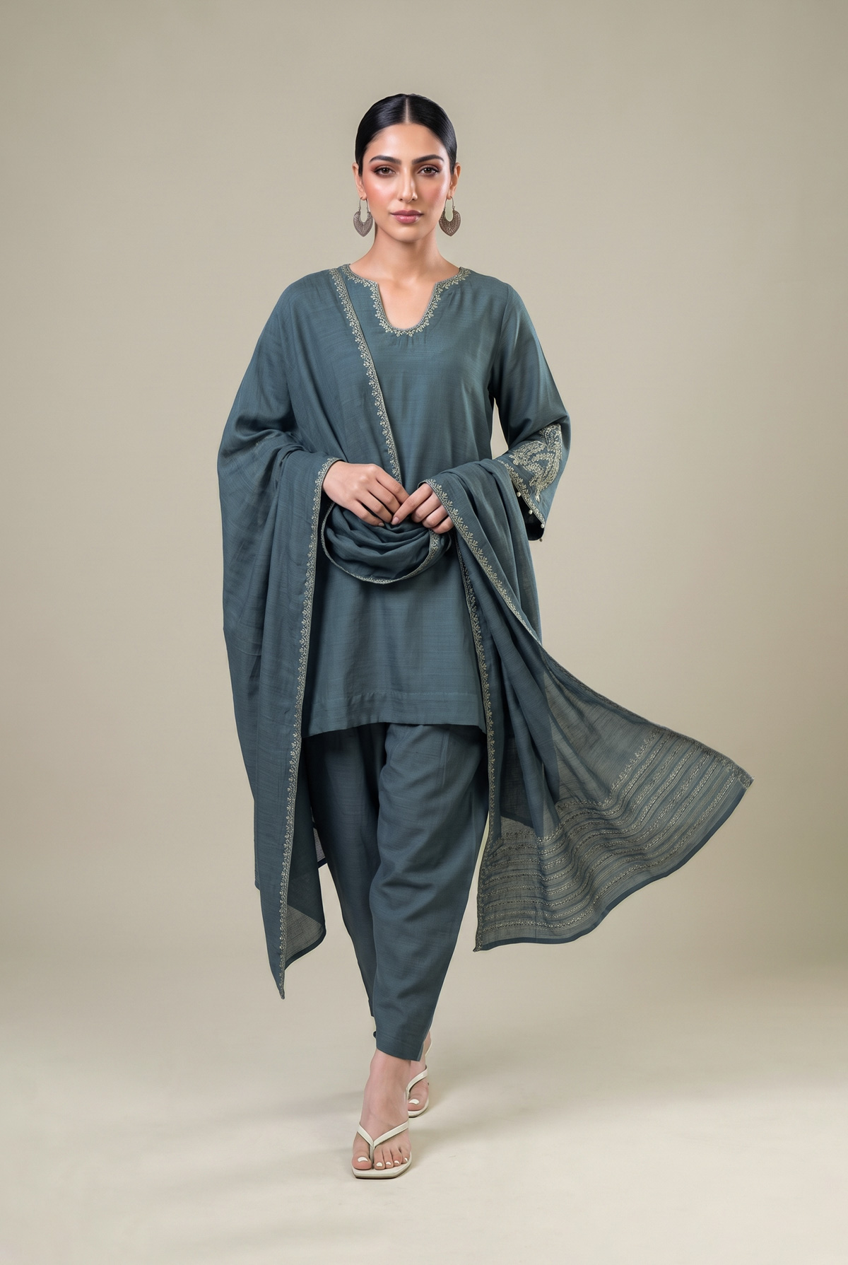 Embroidered Light Khaddar Blue Solid Dupatta - 1-26-325-A-B1-VG