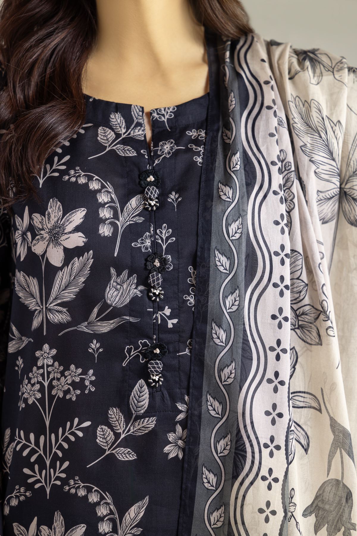 Printed Lawn Fabrics 3 Piece - A11-26-104FA1-VG