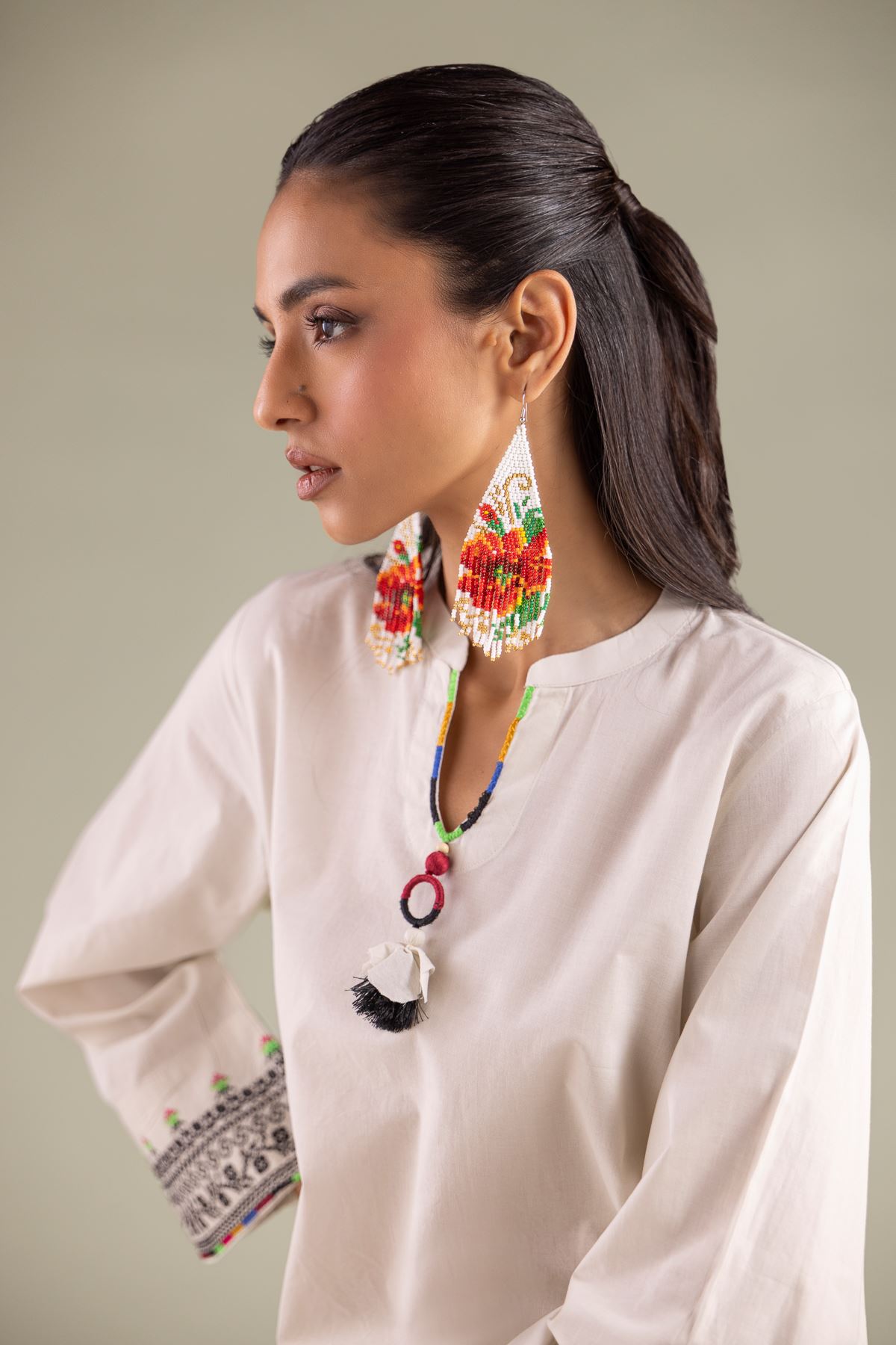 Embroidered Cambric Floral Threadwork Kurta - 1-26-108-A-F-VG