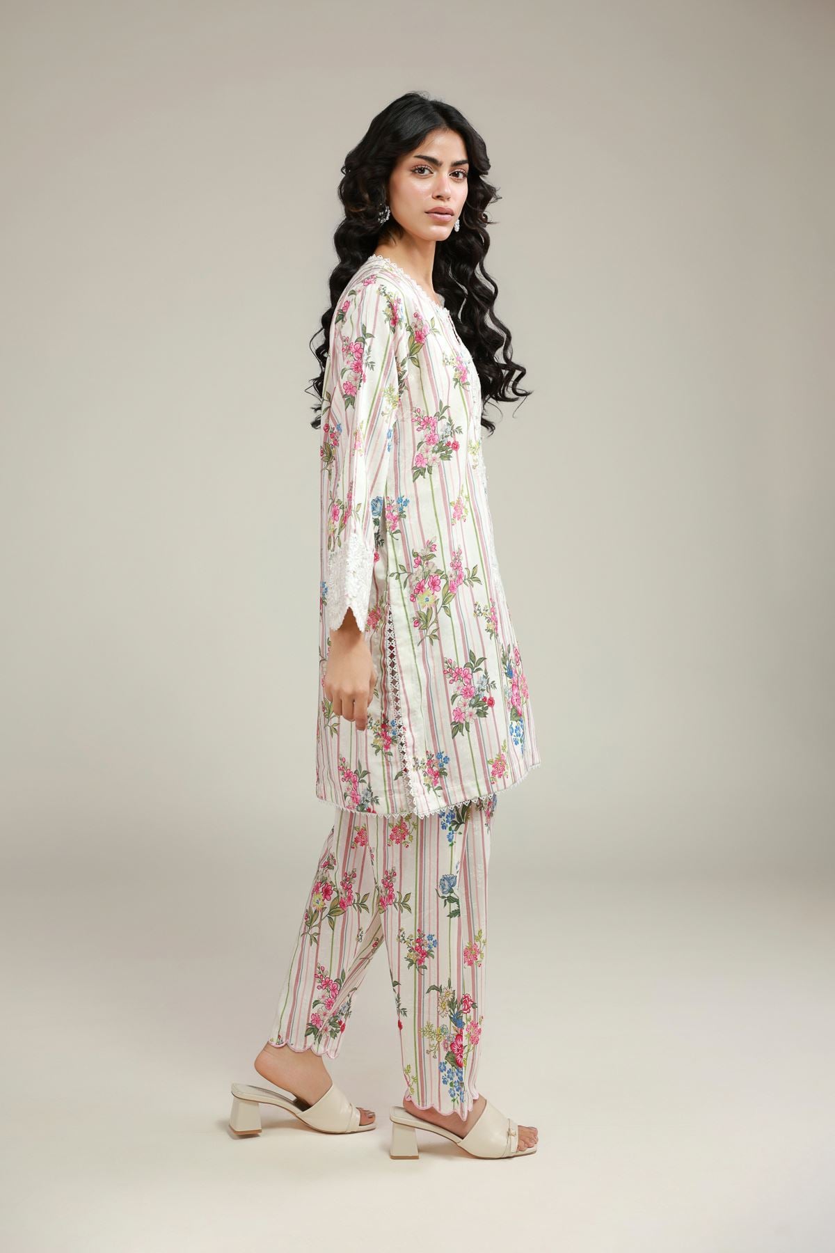 Embroidered Jacquard Printed Co-ord Set - T-A113-26-106EC2-VG