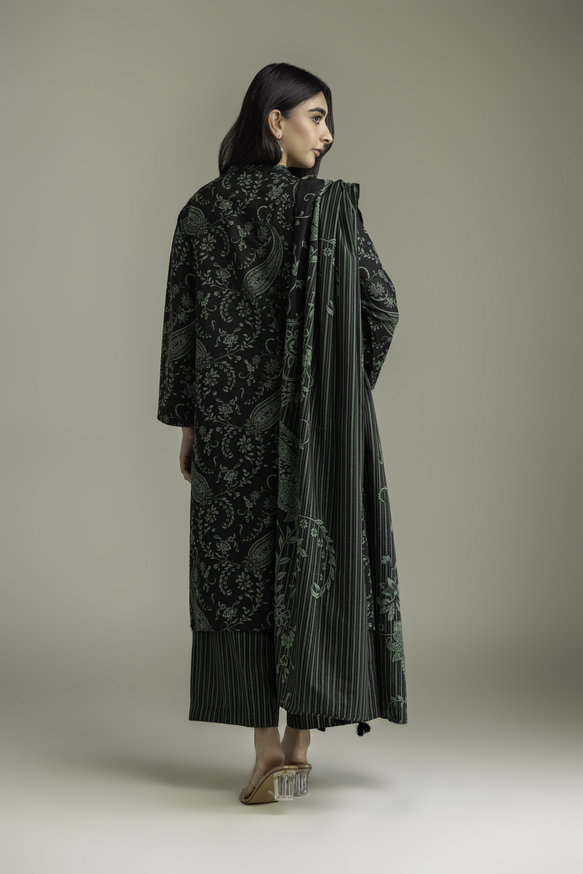 Printed Light Khaddar Tailored 3-Piece Set - 2-26-308-A-G1-VG