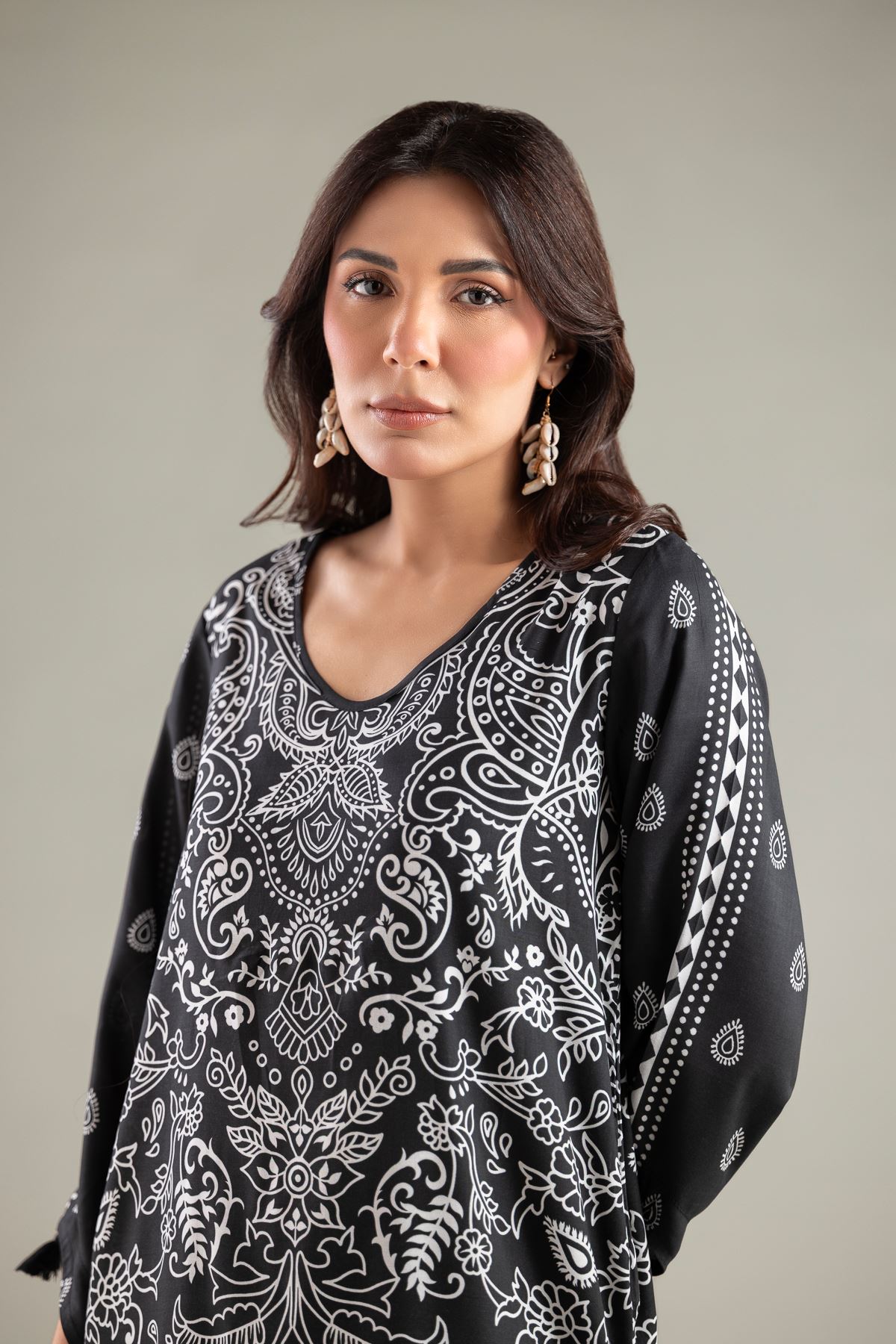 Printed Viscose Paisley V-Neck Kurta - 25-00-X2-08TB-VG