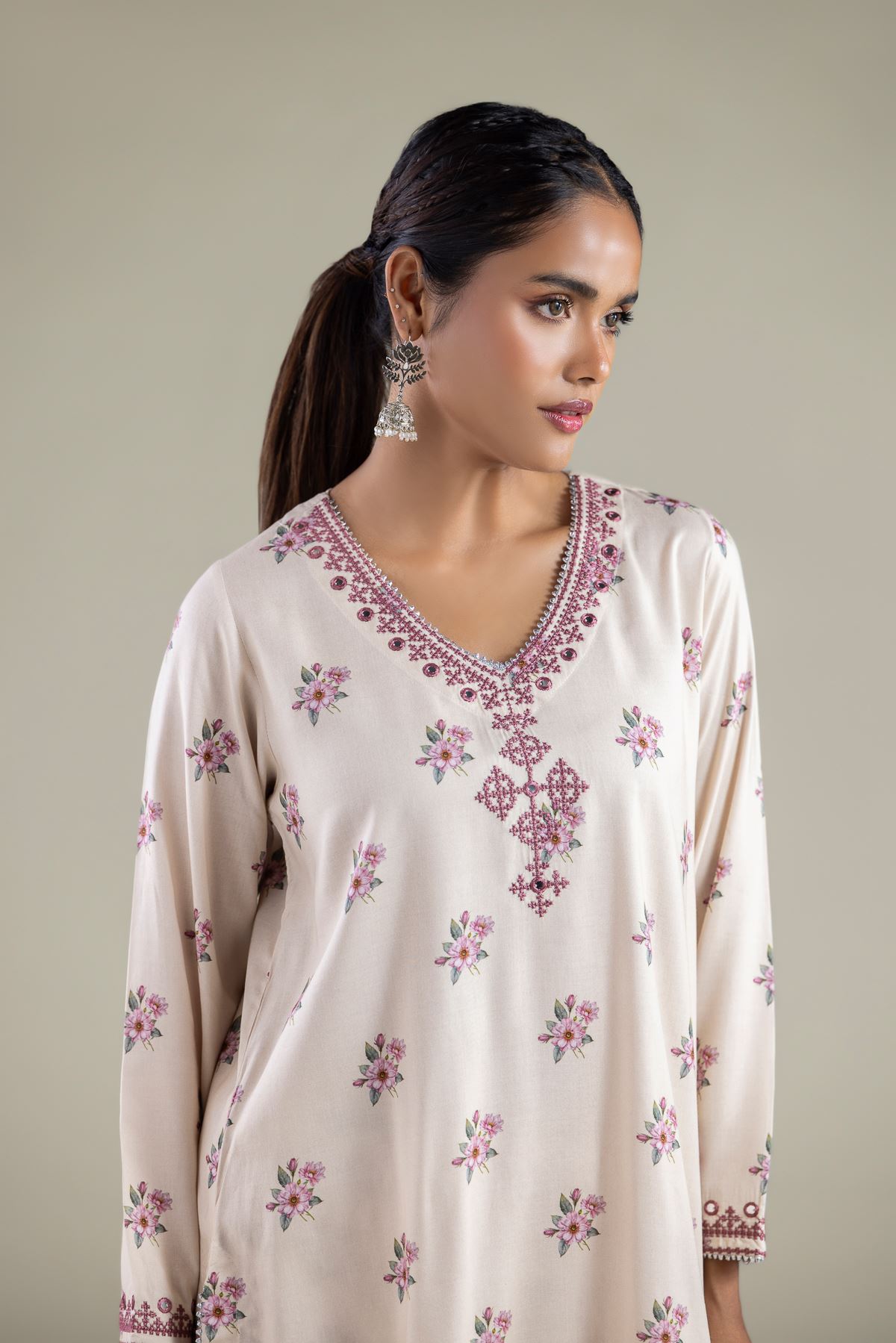 Embroidered Viscose Floral V-Neck Kurta - 1-26-223-A-B1-VG