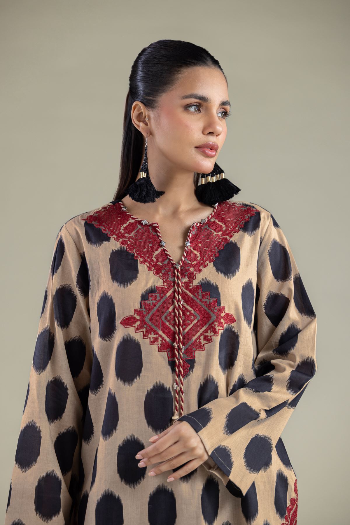 Embroidered Lawn 2-Piece Lawn Tailored - 1-26-101-A-D-VG