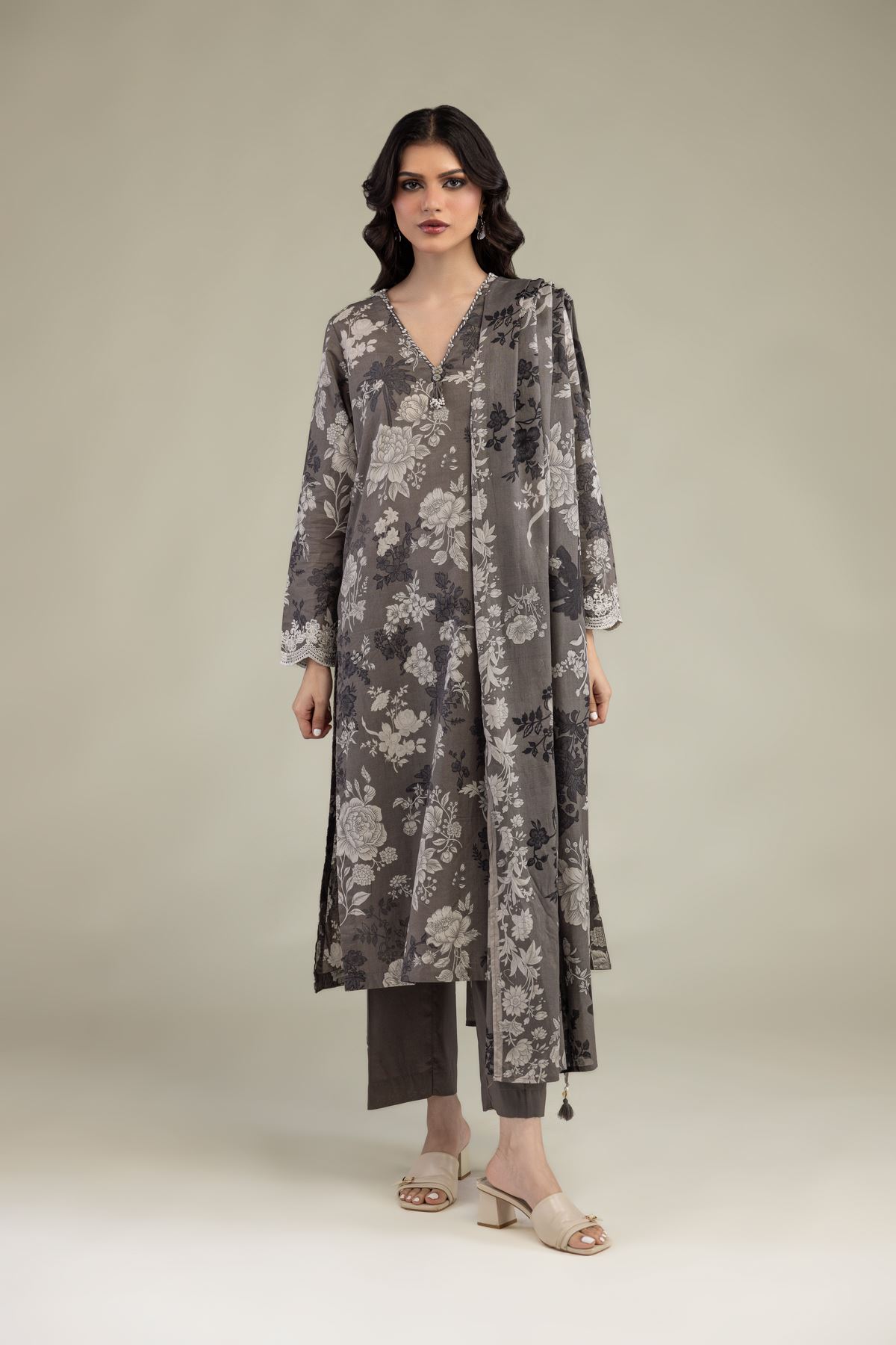 Embroidered Lawn Gray Lawn Dupatta - 1-26-244-C-H2-VG
