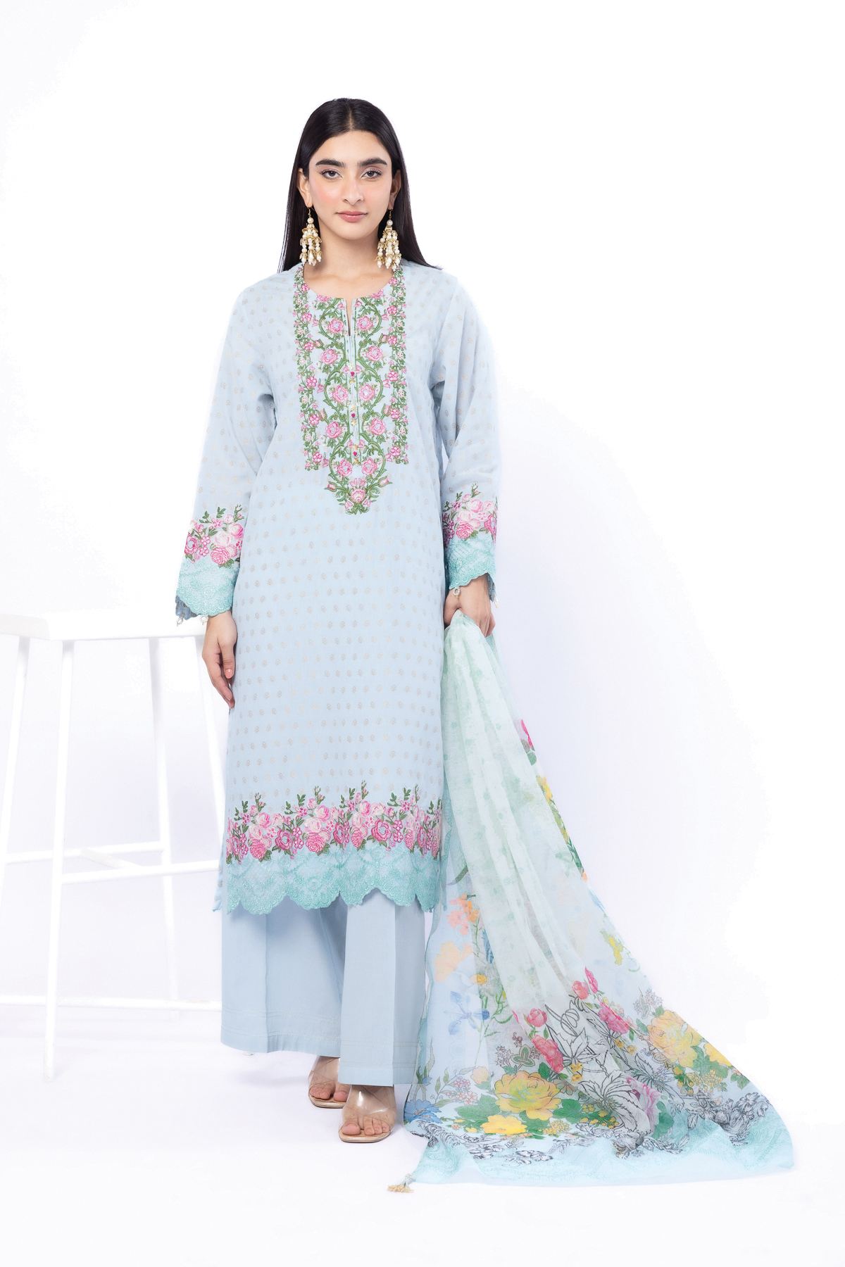 Embroidered Jacquard Tailored 3 Piece - T-A33-26-104FI1-VG