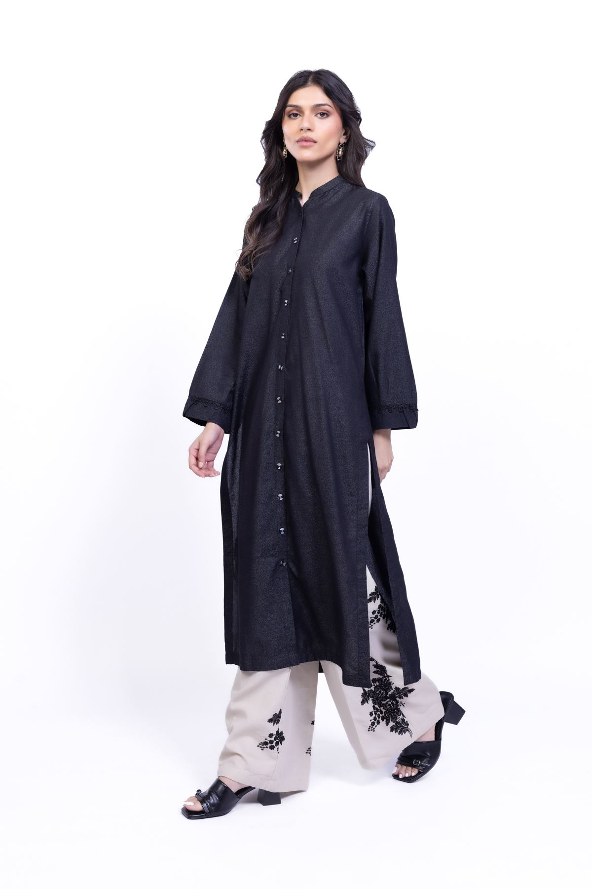 Embroidered Karandi Pants - 25-10-10S4-02TB-VG