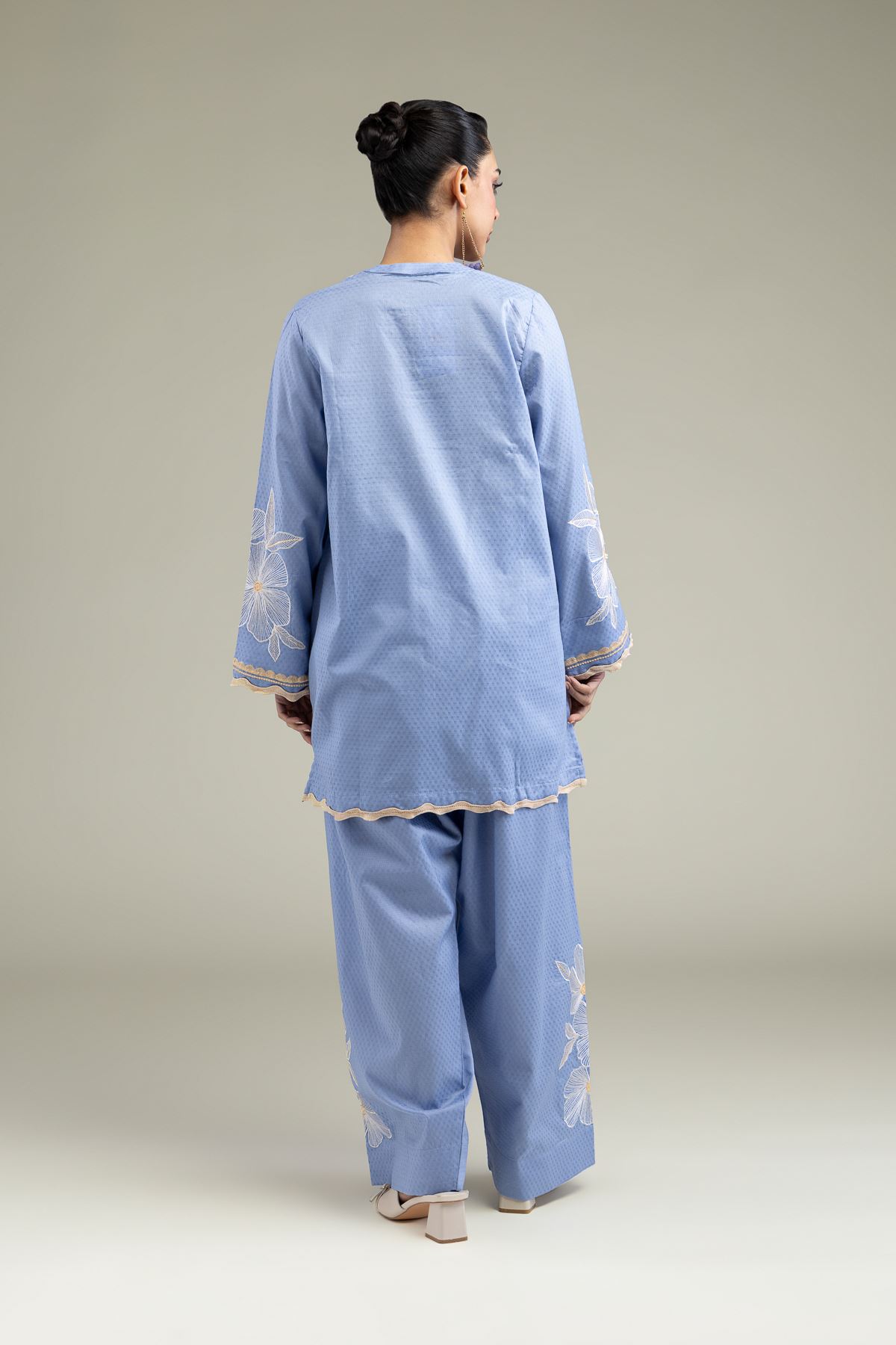 Embroidered Cotton Dobby Floral Scalloped Kurta - 1-26-211-A-F1-VG