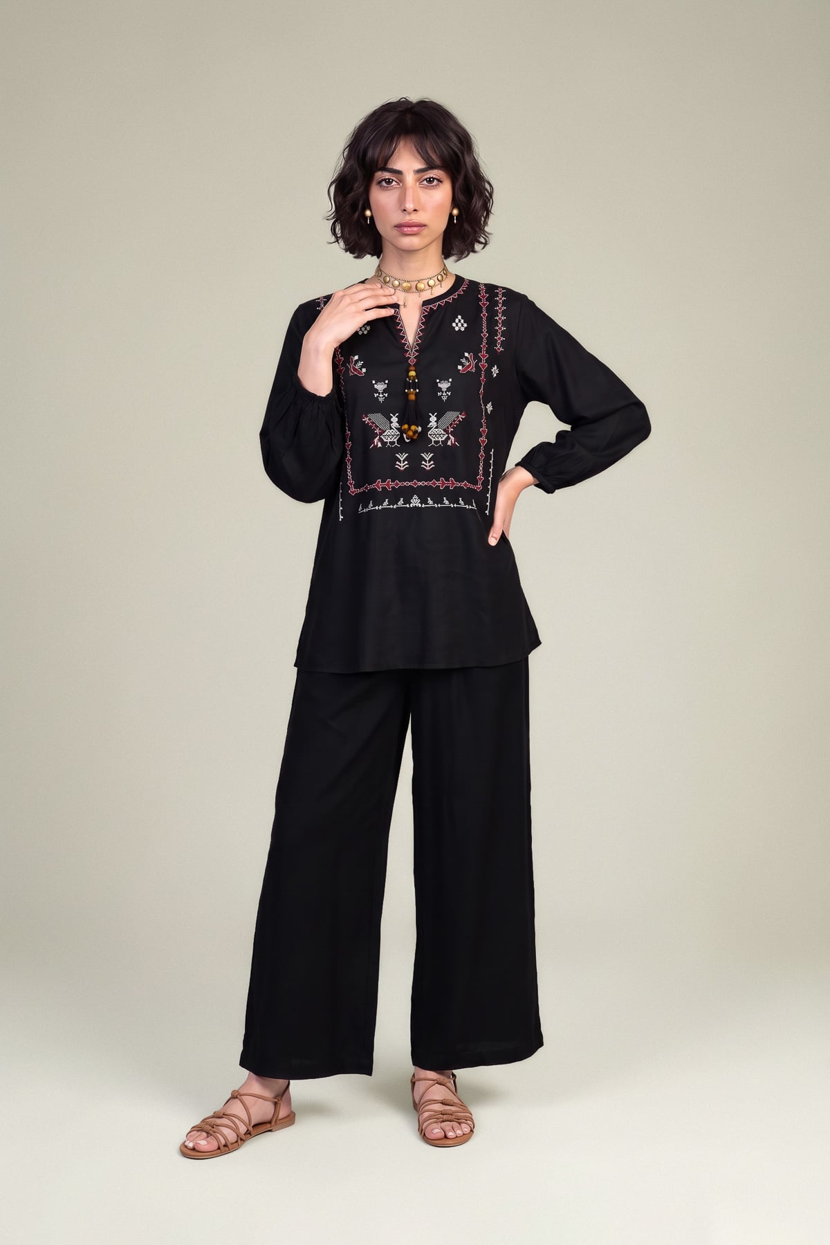 Embroidered Viscose Crepe Black V-Neck Blouse - 1-26-309-B-D1-VG