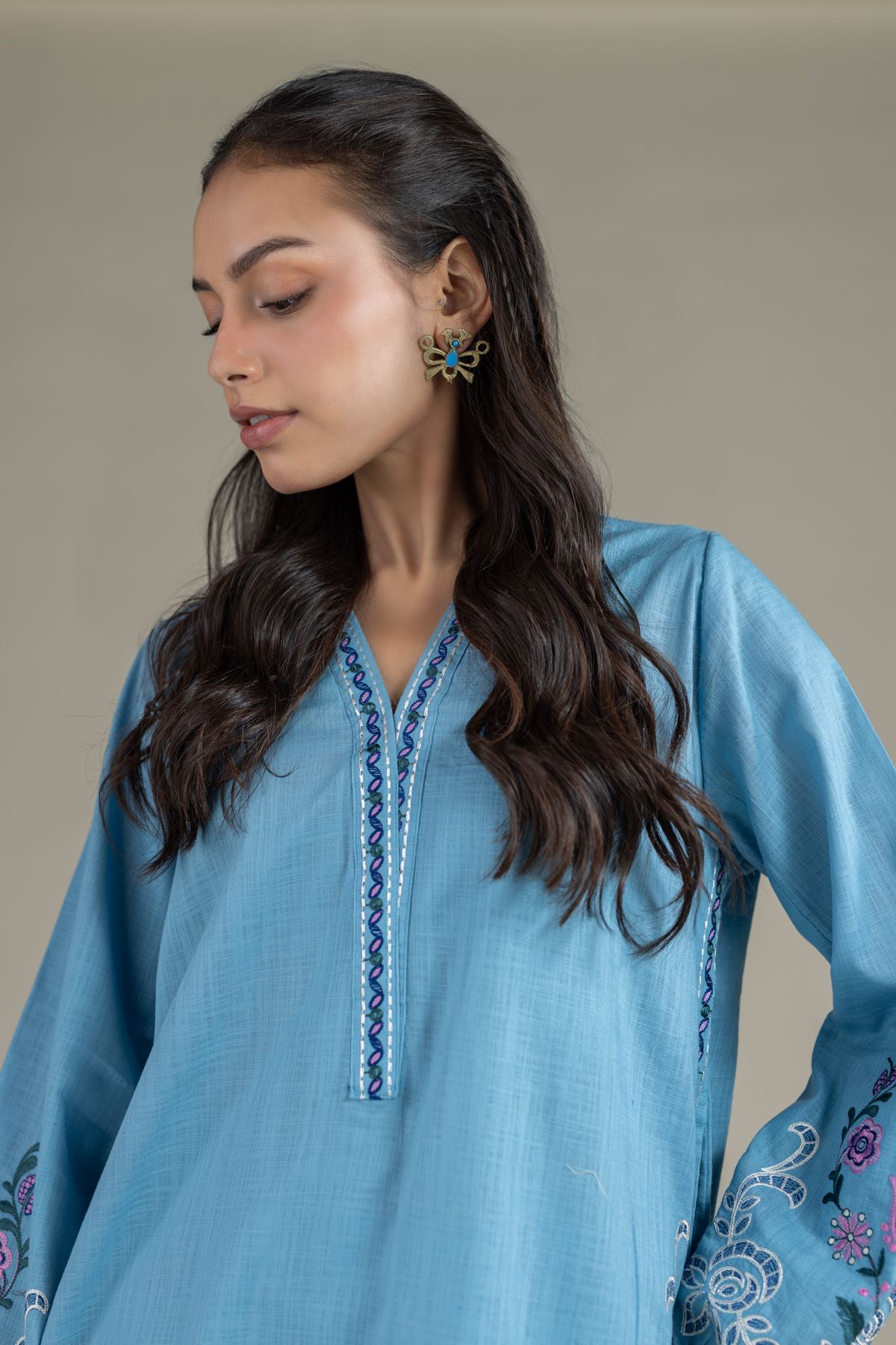 Embroidered Heavy Textured Cotton Kurta - 25-10-11E9-07TB-VG