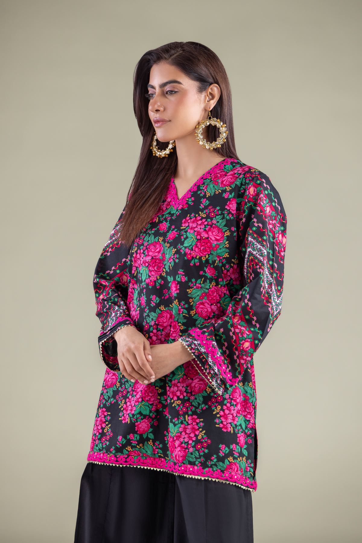 Embroidered Cambric Kurta - 1-26-112-A-F-VG