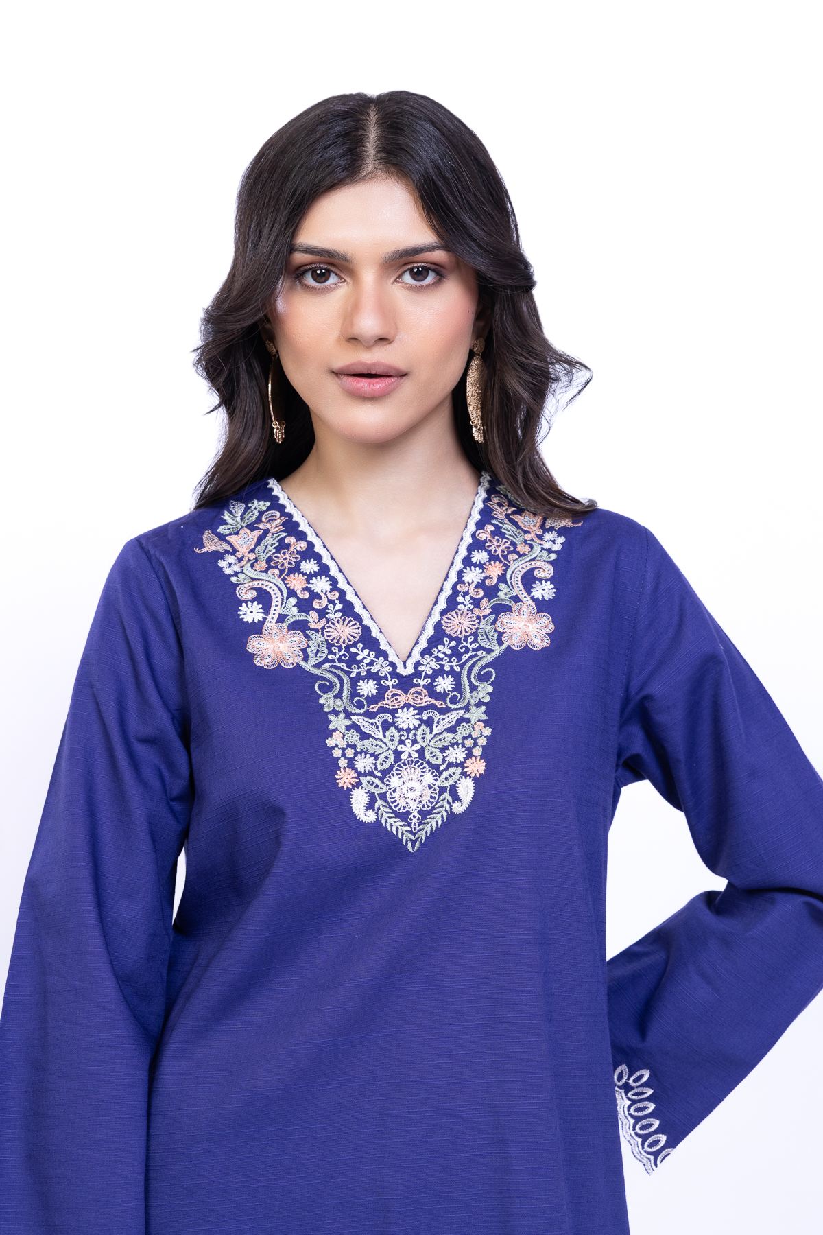 Embroidered Khaddar Floral V-Neck Kurta - 25-09-12E2-01TA-VG