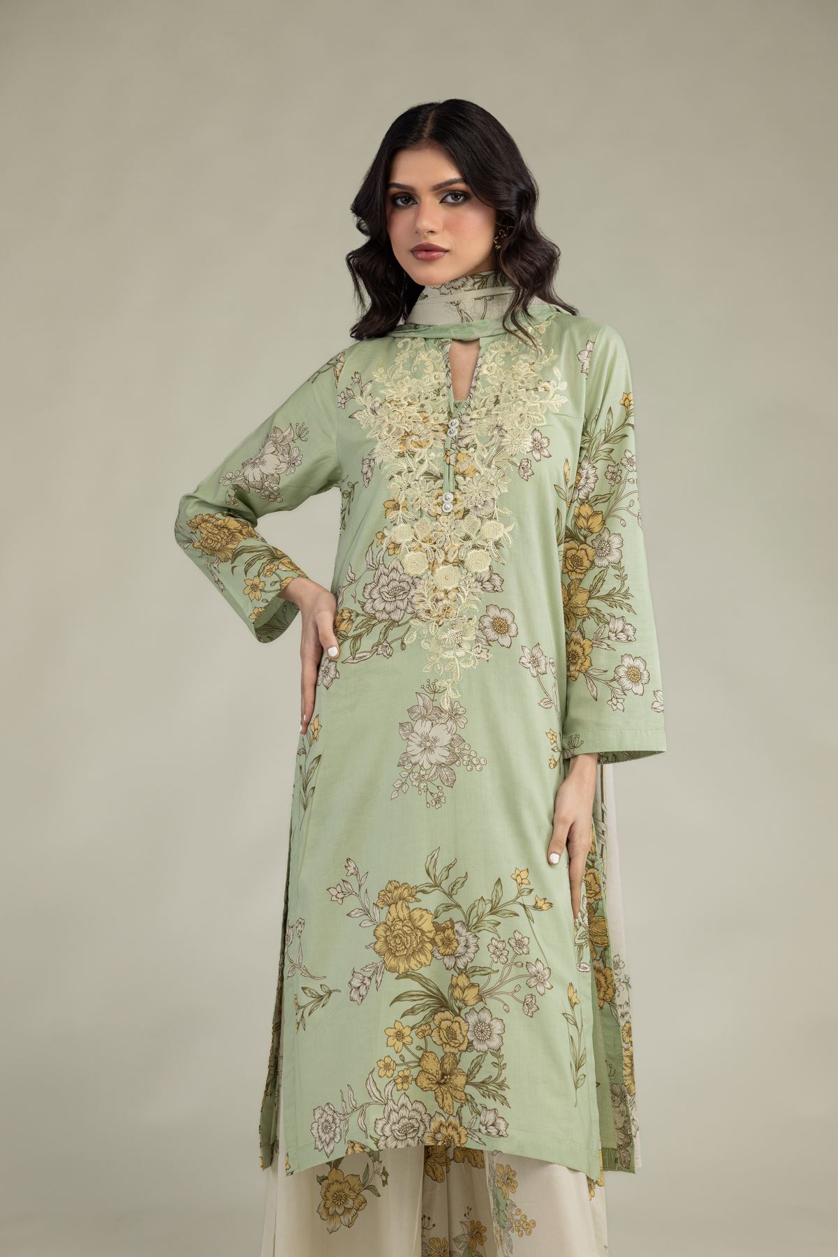 Embroidered Lawn Lawn Floral Kurta - 25-10-11E1-09TA-VG