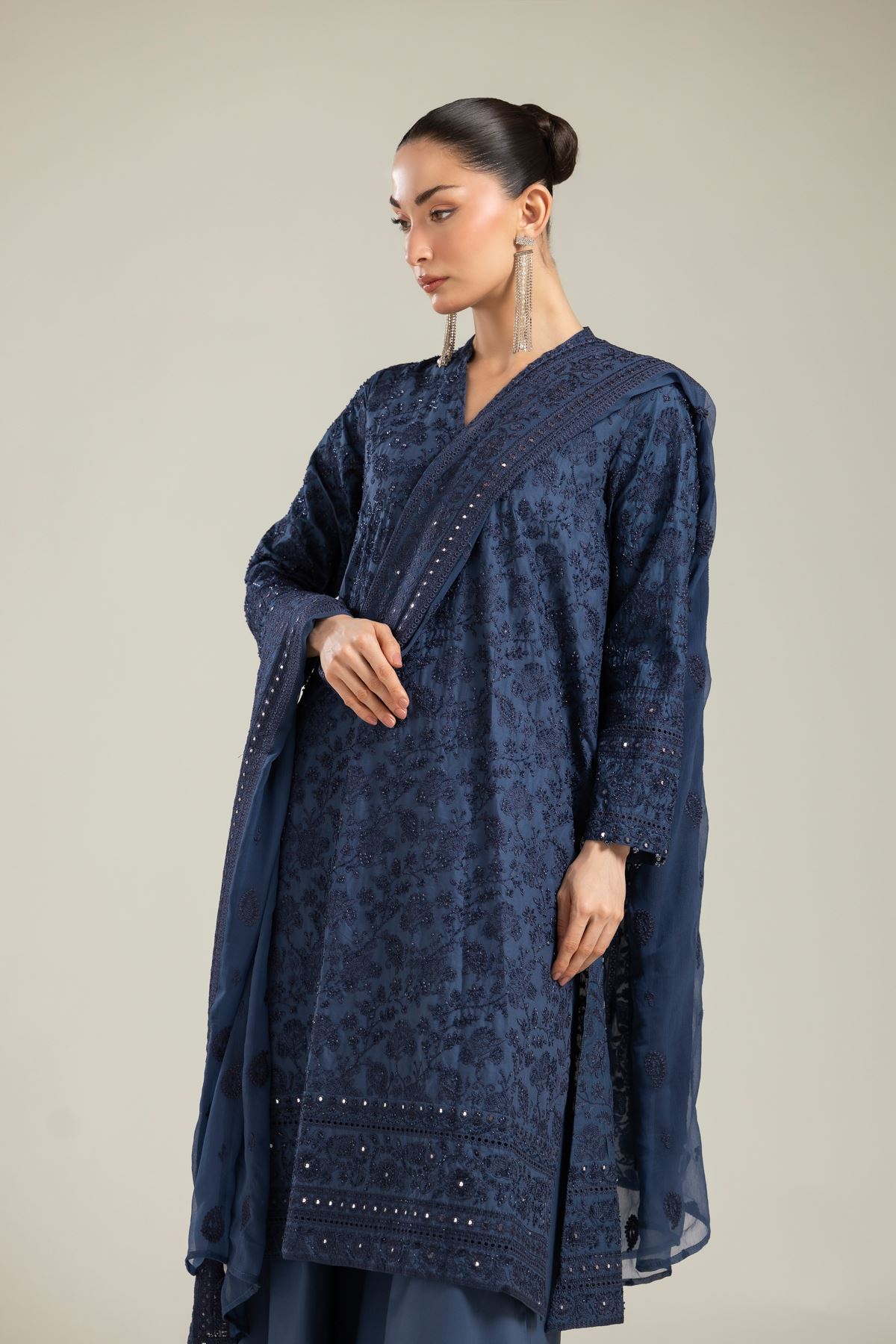 Embroidered Raw Silk 3 Piece Co-ord Set - T-A22-26-124FC1-VG