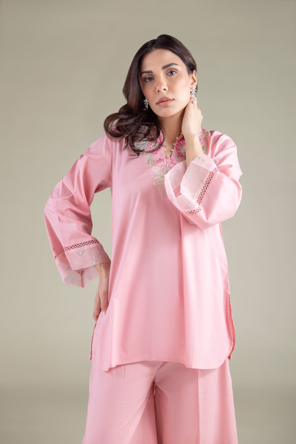 Embroidered Cambric Kurta - 2-26-101-A-B-VG
