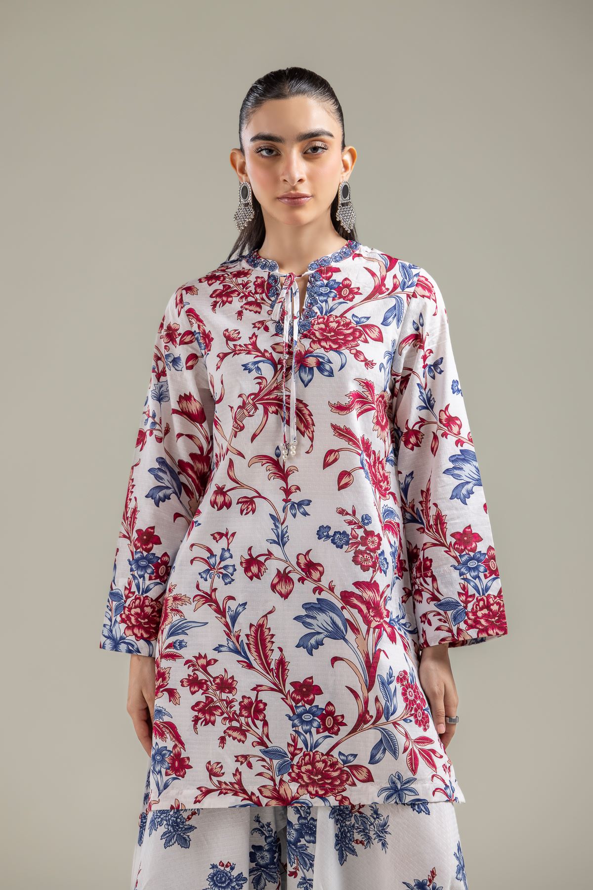 Embroidered Cotton Dobby White Floral Kurta - T-A22-26-120FI1-VG