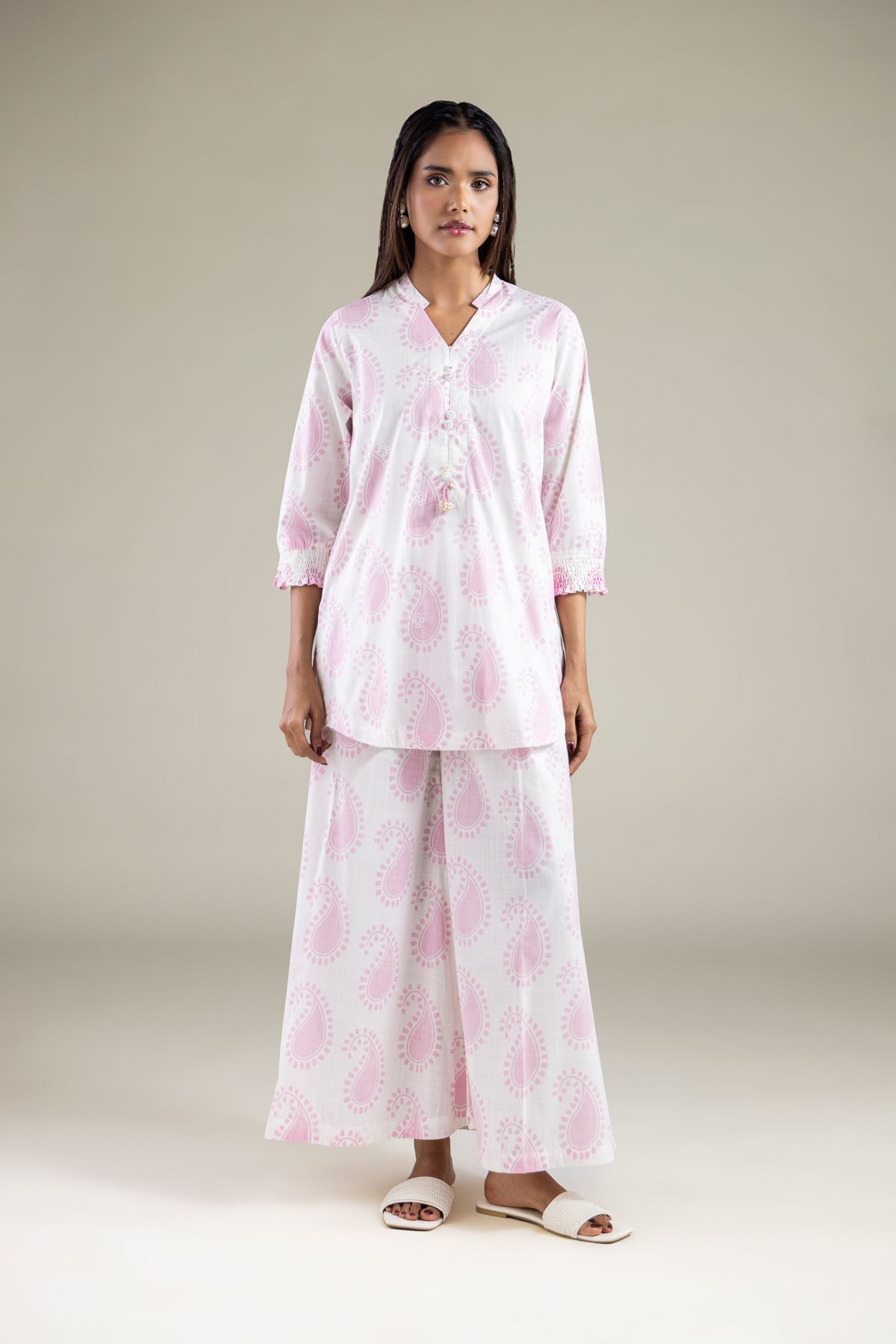 Embroidered Textured Cotton Kurta - 1-26-123-A-G-VG