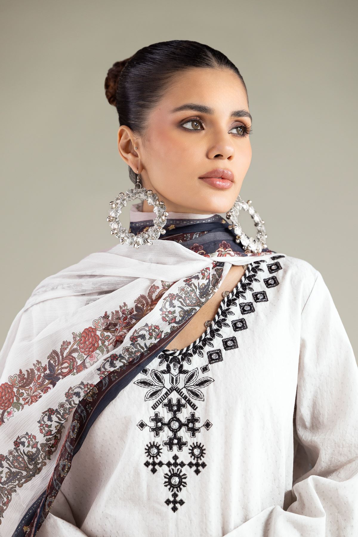 Embroidered Cotton Dobby Tailored 3-Piece Set - T-A11-26-118FI2-VG