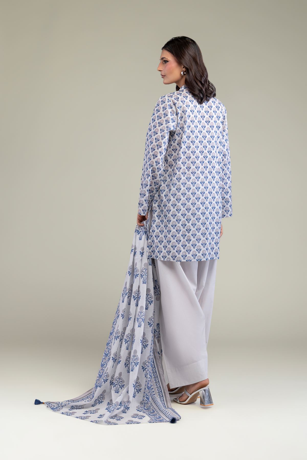 Printed Lawn Fabrics 3 Piece - A22-26-201FC1-VG