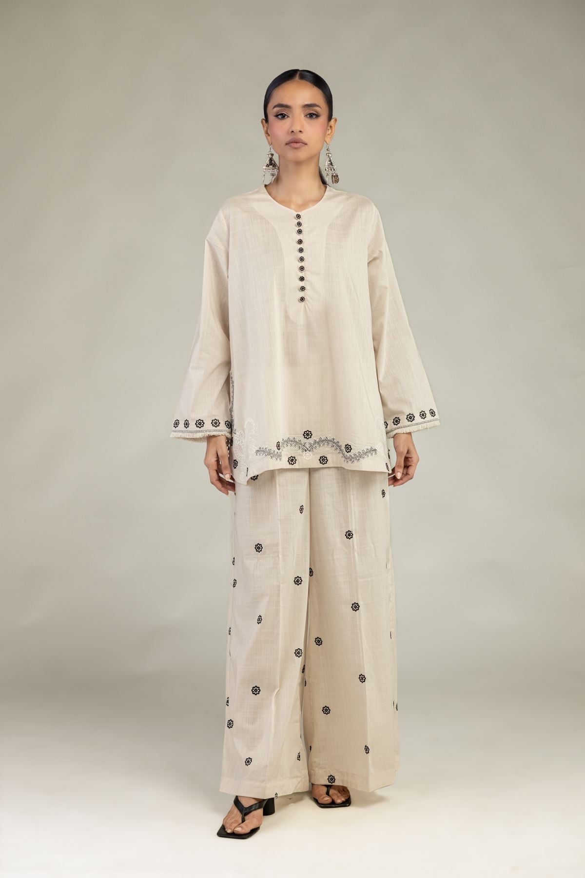 Textured Cotton Embroidered Short Round-Neck Kurta - 1-26-226-A-I1-VG
