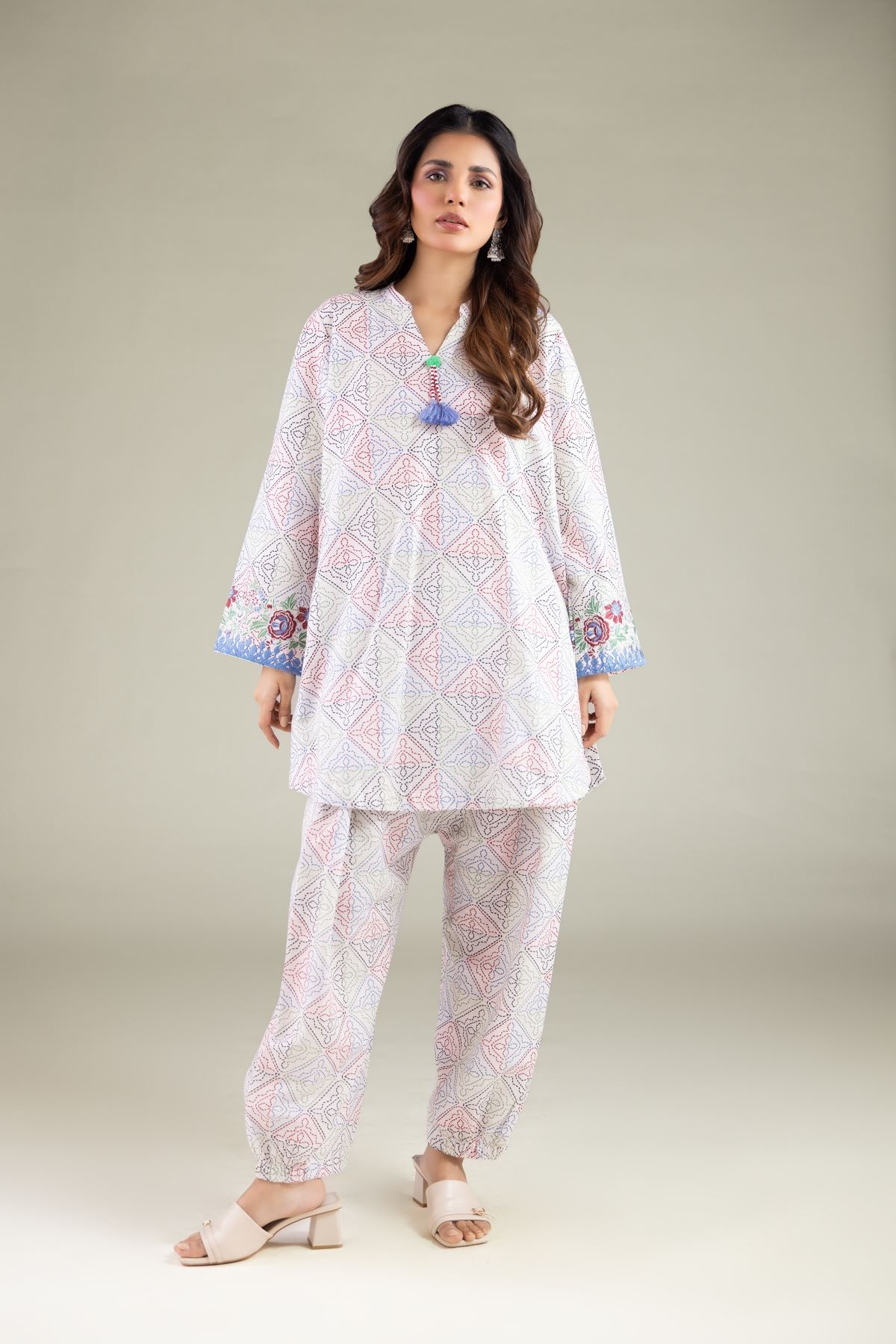 Embroidered Textured Cotton Geometric Tapered Shalwar - 25-00-X2-08TB-VG