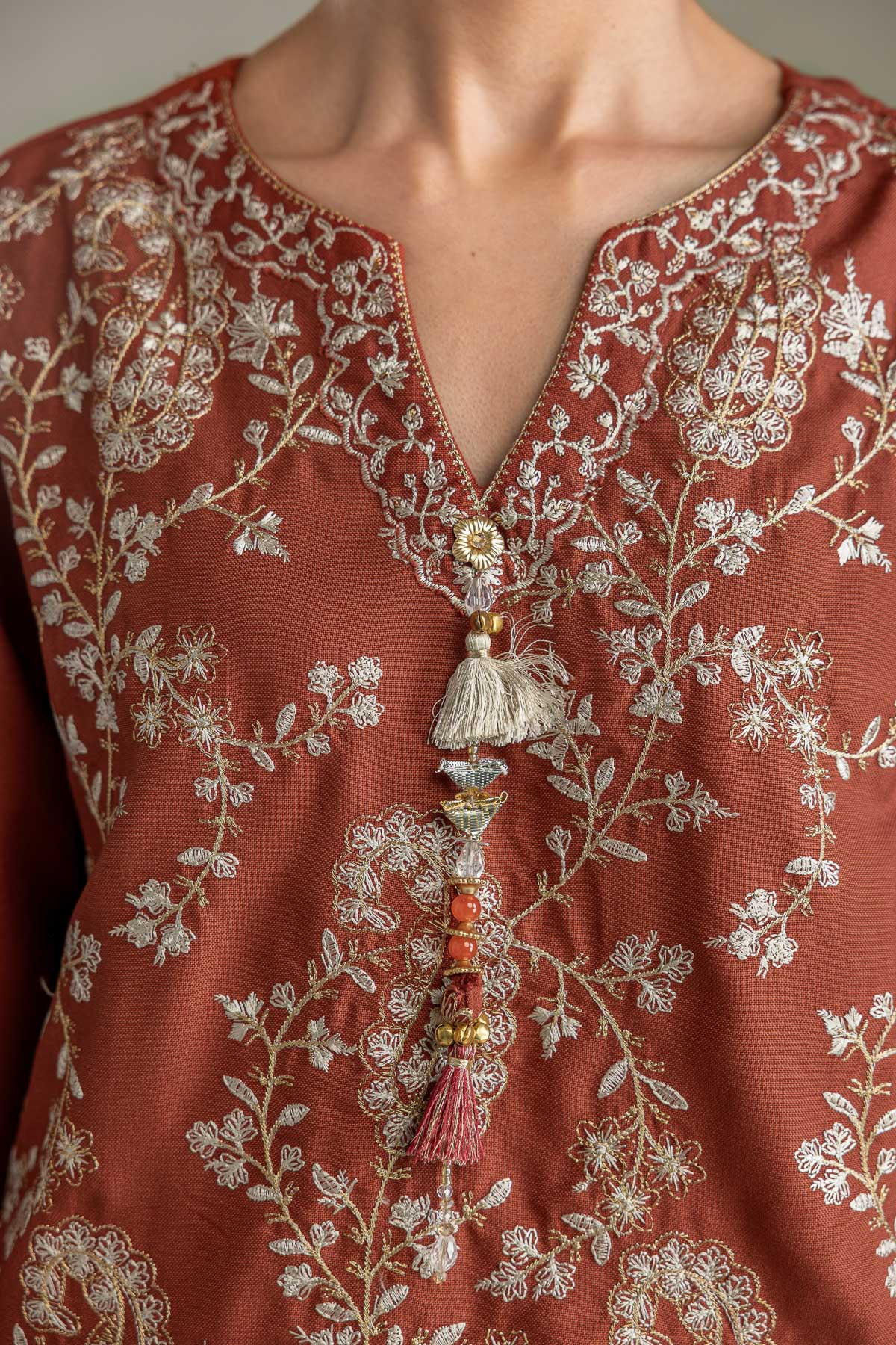 Embroidered Heavy Blended Viscose Short Viscose Kurta - 1-26-431-A-D1-VG
