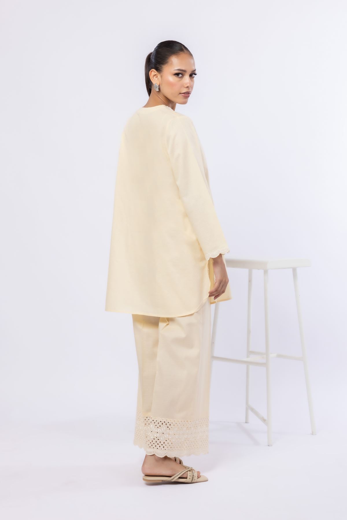 Embroidered Cotton Dobby Kurta - 25-W02iB-02TA-VG