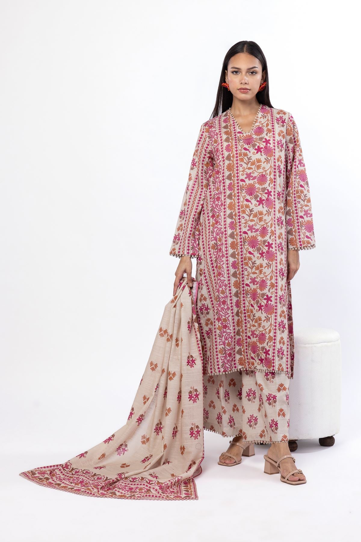 Printed Khaddar Tailored 3 Piece - CV06BST-VG