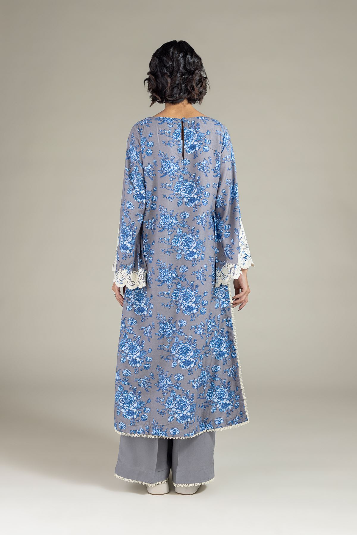 Embroidered Raw Silk Kurta - 25-10-12E4-10TA-VG