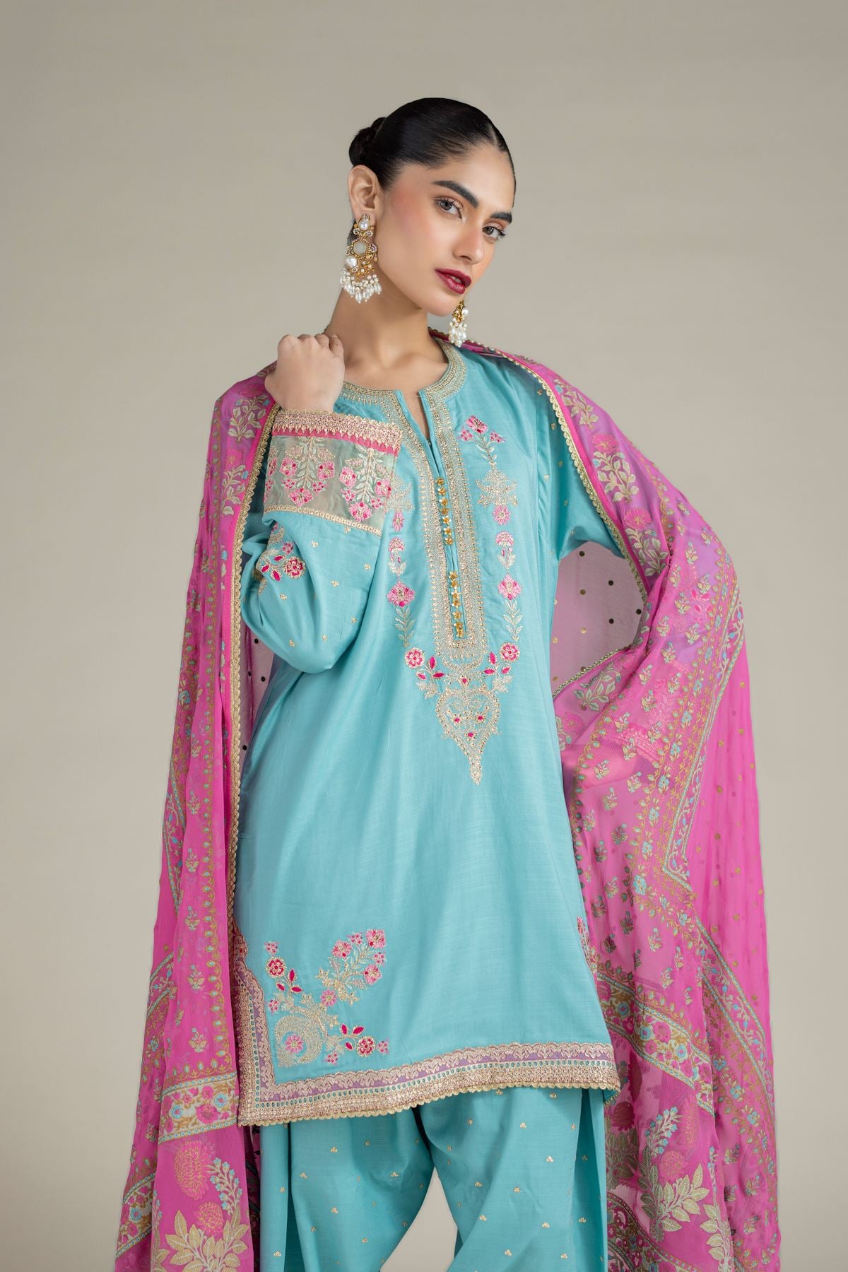 Embroidered Raw Silk Kurta - 25-09-11E3-07TA-VG