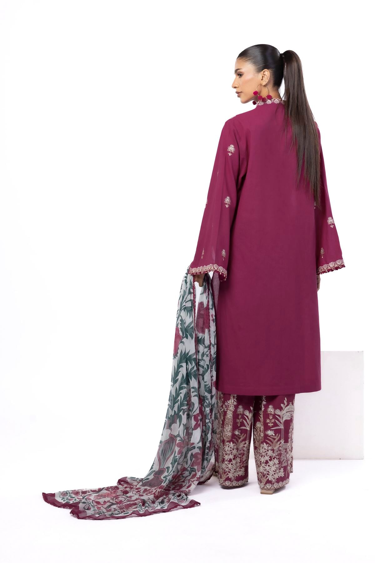 Embroidered Cambric Fabrics 3 Piece - 1001908426