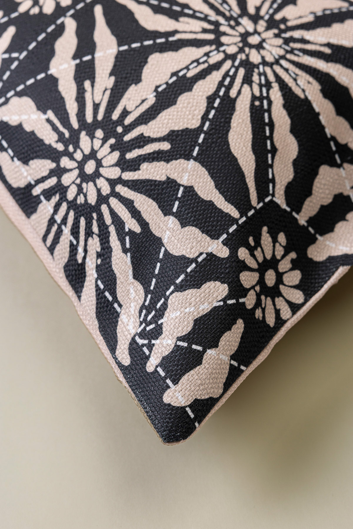 Printed Polyester Jute 13x21in Cushion Cover - 2-26-202-A-D-VG