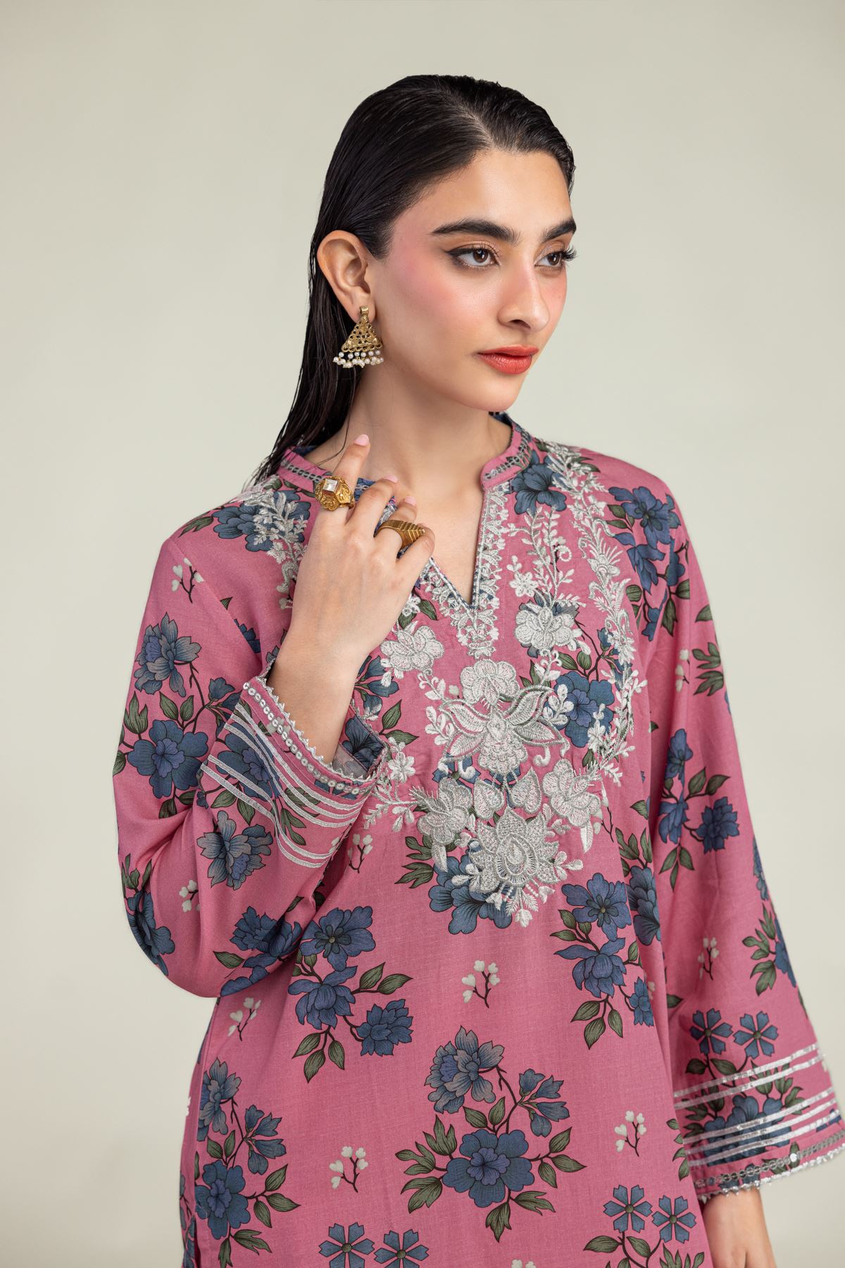 Embroidered Raw Silk Floral V-Neck Kurta - 1-26-325-B-G2-VG