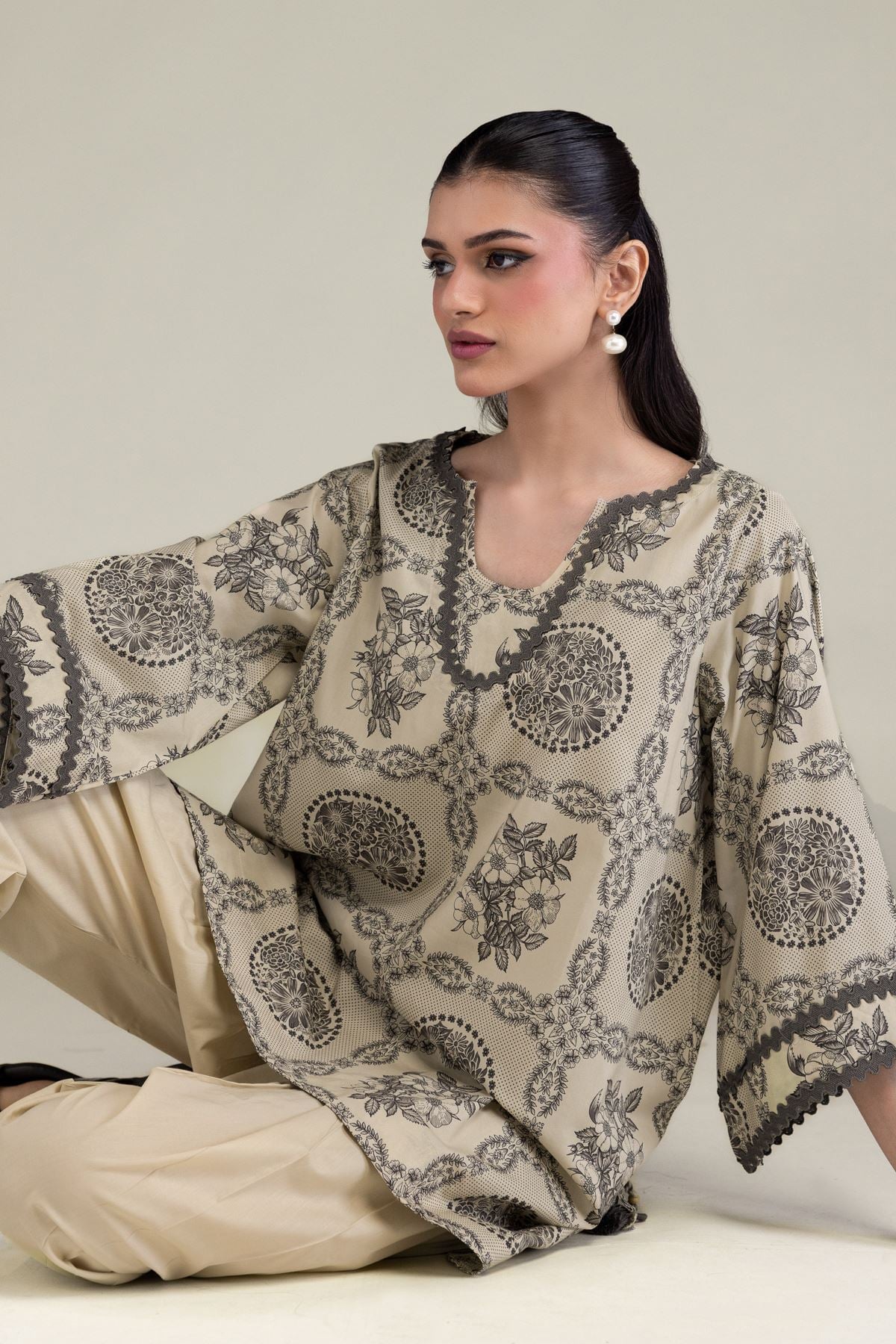 Printed Cotton Viscose Short Floral Kurta - 2-26-209-A-A1-VG