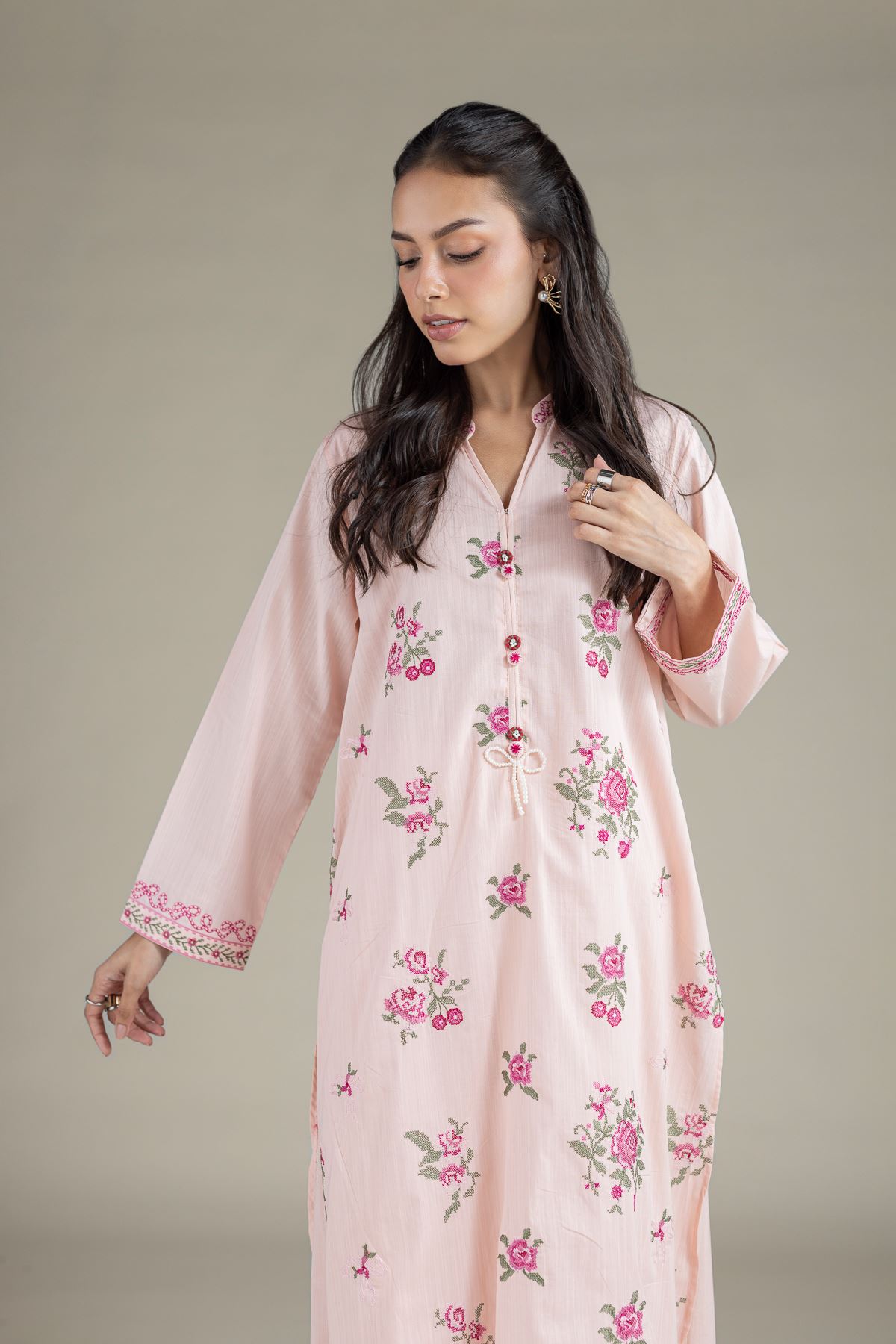 Embroidered Textured Cambric Floral Kurta - 1-26-120-A-D-VG