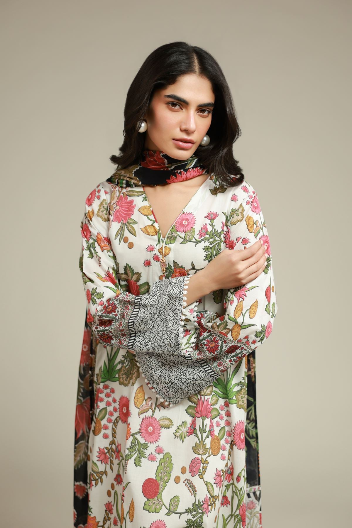 Printed Cambric Floral Tailored 3-Piece - T-A33-26-112FC1-VG