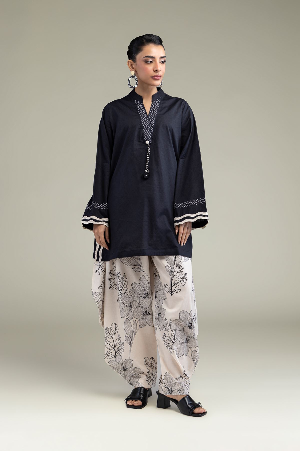 Embroidered Cotton Dobby Black Cotton Kurta - 1-26-247-A-J1-VG