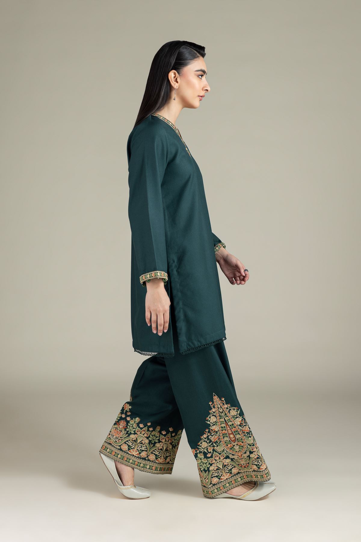 Embroidered Heavy Blended Viscose Pants - 25-10-12E1-04TA-VG